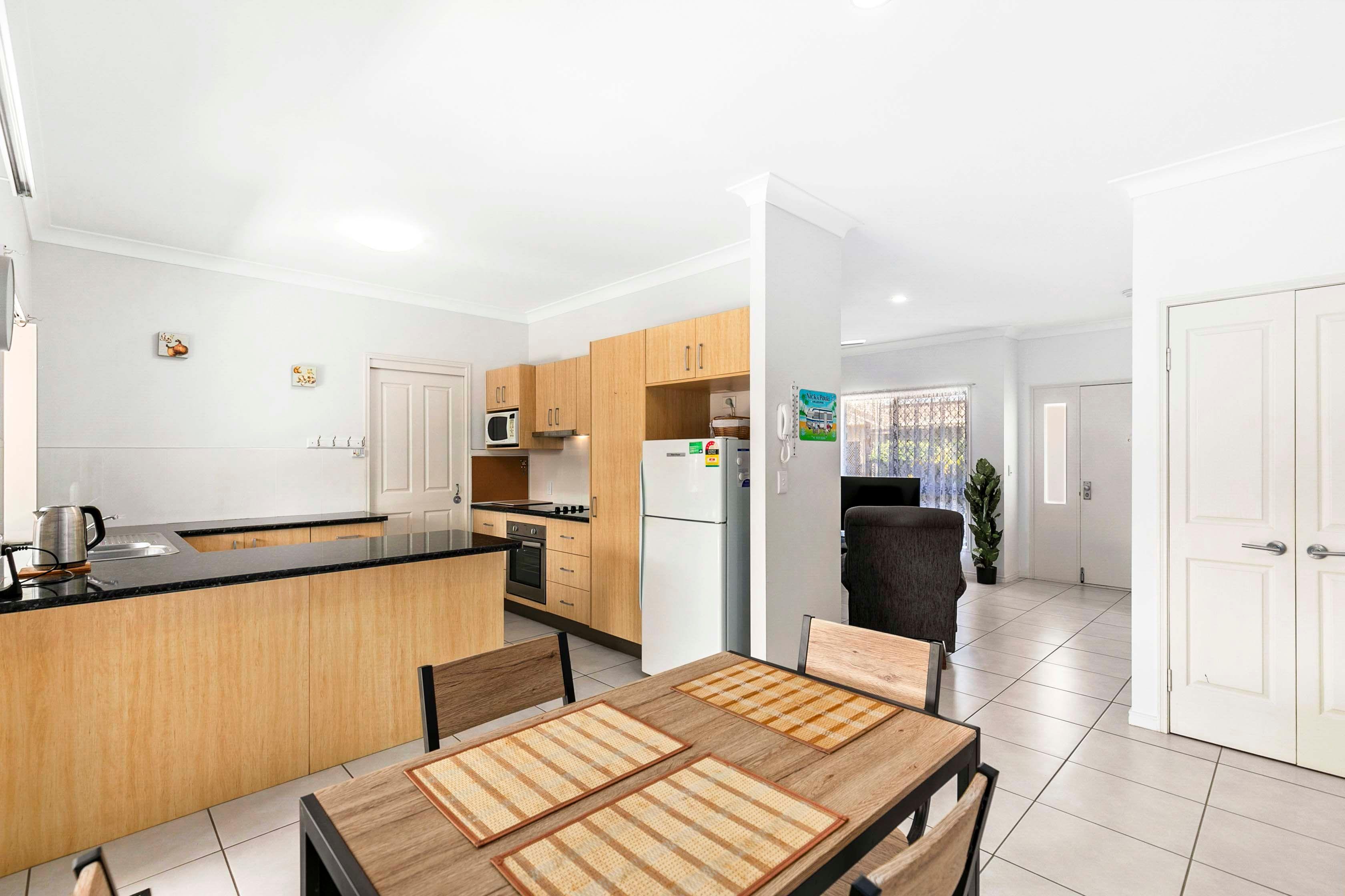 Villa for Sale: Urangan, QLD 4655, QLD, 4655