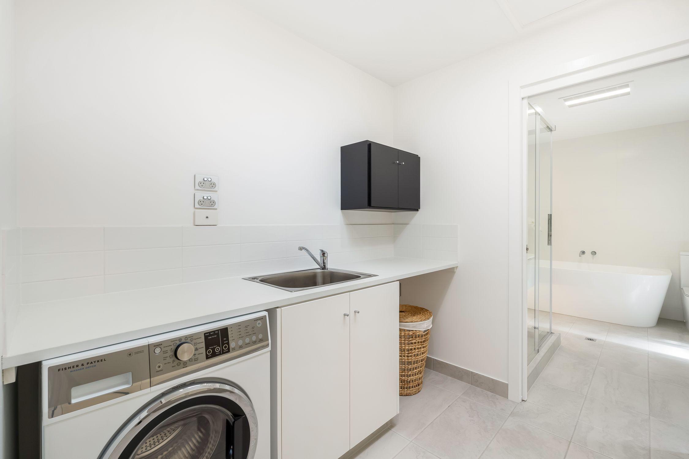 Apartment for Sale: Lower Sandy Bay, TAS 7005, TAS, 7005