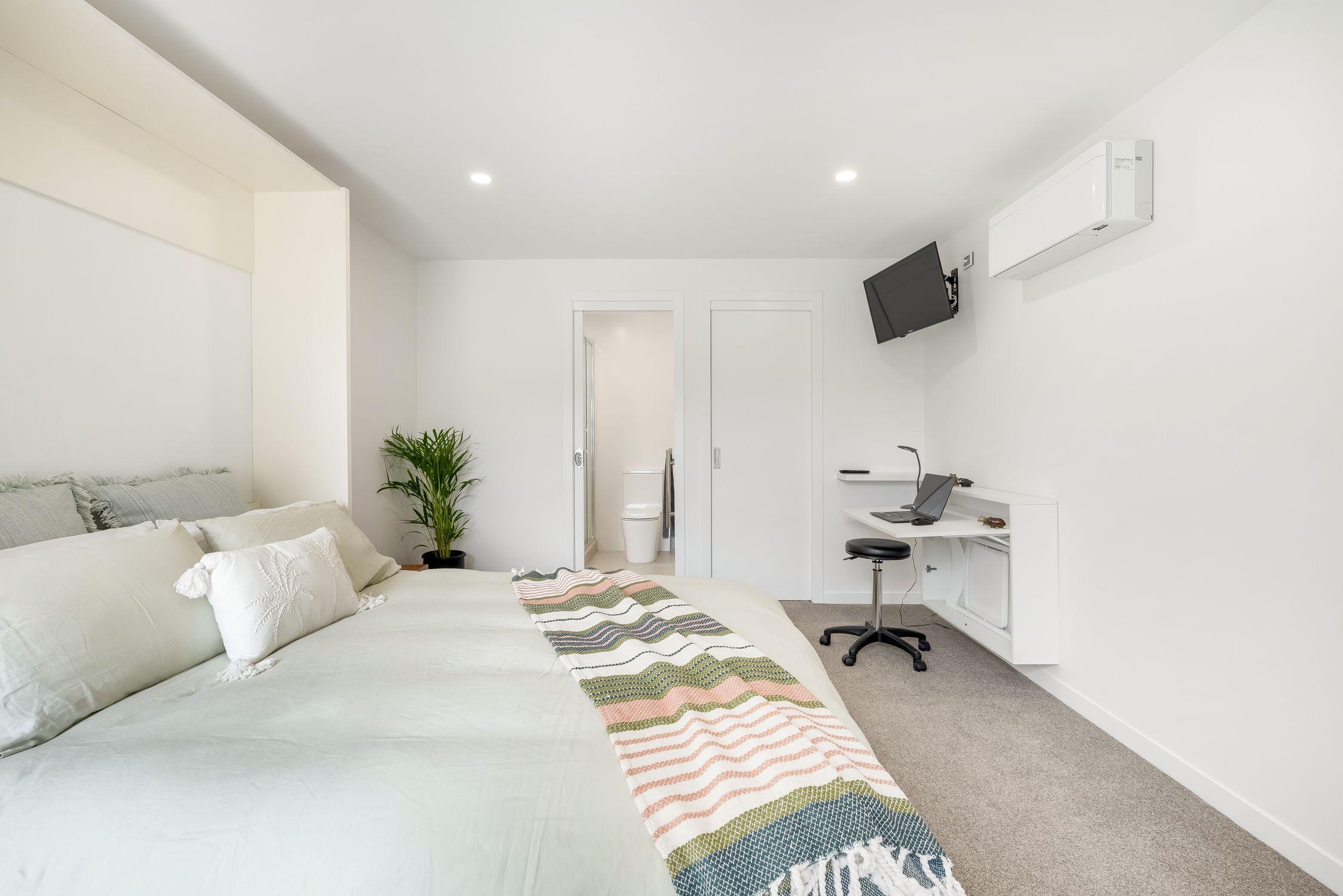Apartment for Sale: Lower Sandy Bay, TAS 7005, TAS, 7005
