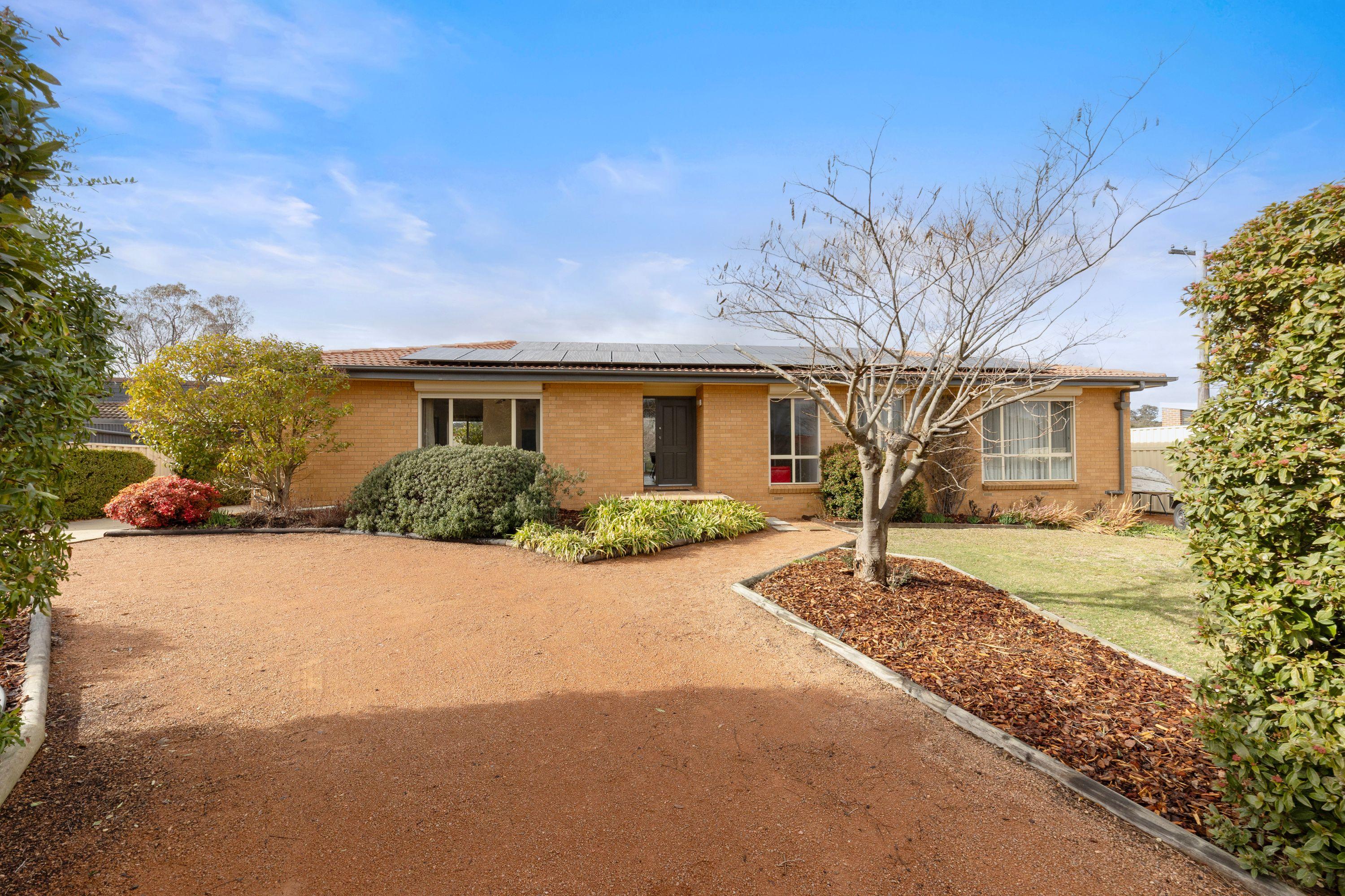 House for Sale: Fraser, ACT 2615, ACT, 2615