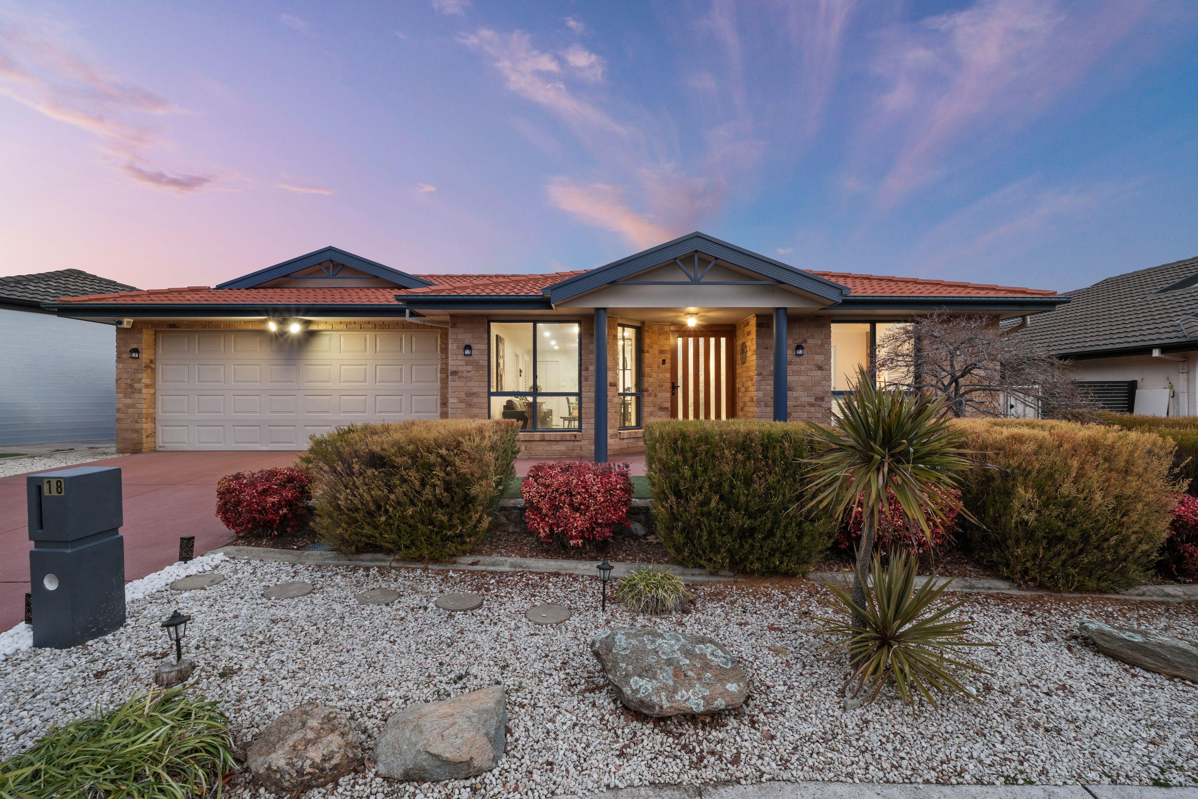 Prop-GPT: House: ACT Gordon, ACT 2906 Home For Sale