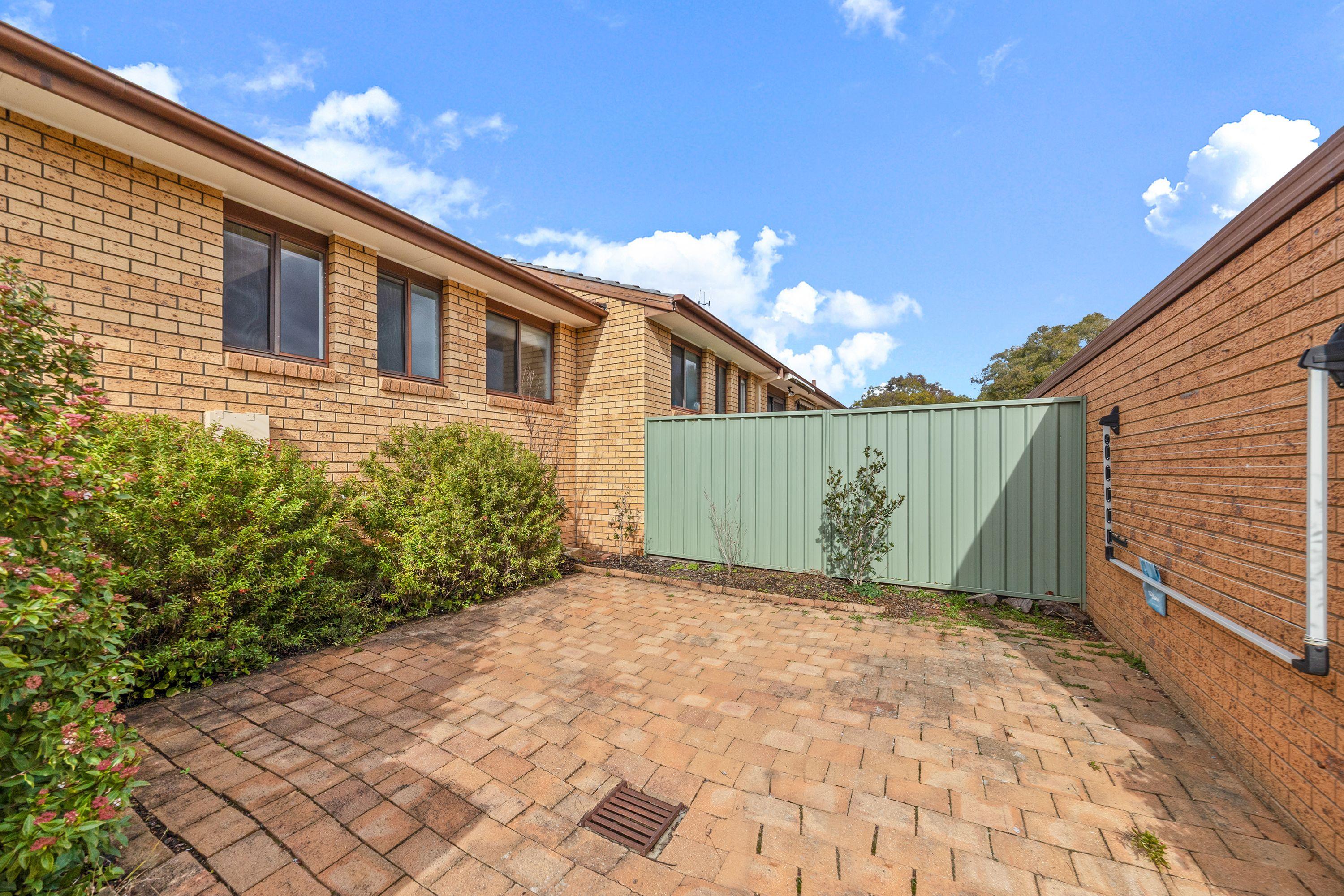 Townhouse for Sale: Higgins, ACT 2615, ACT, 2615