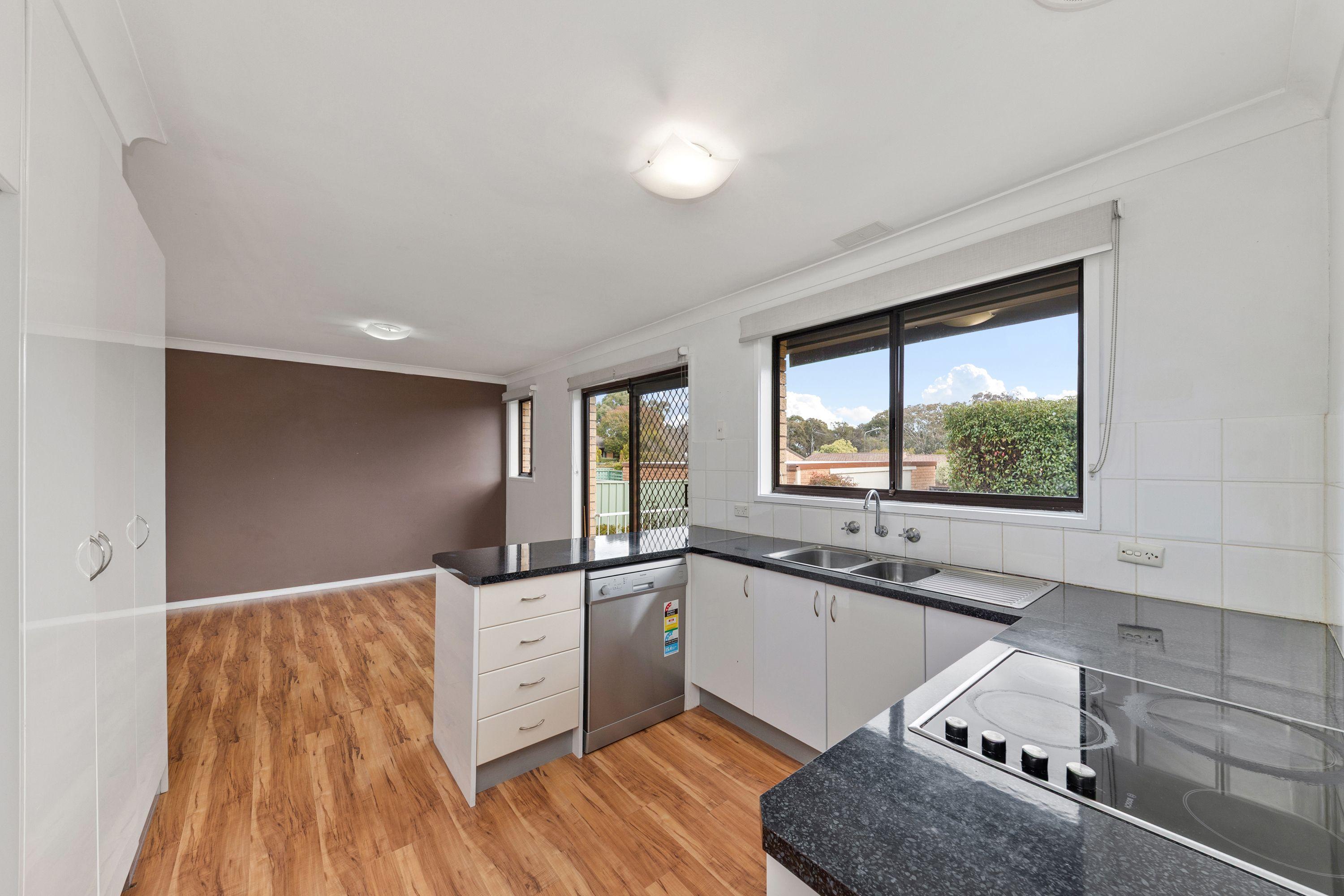 Townhouse for Sale: Higgins, ACT 2615, ACT, 2615