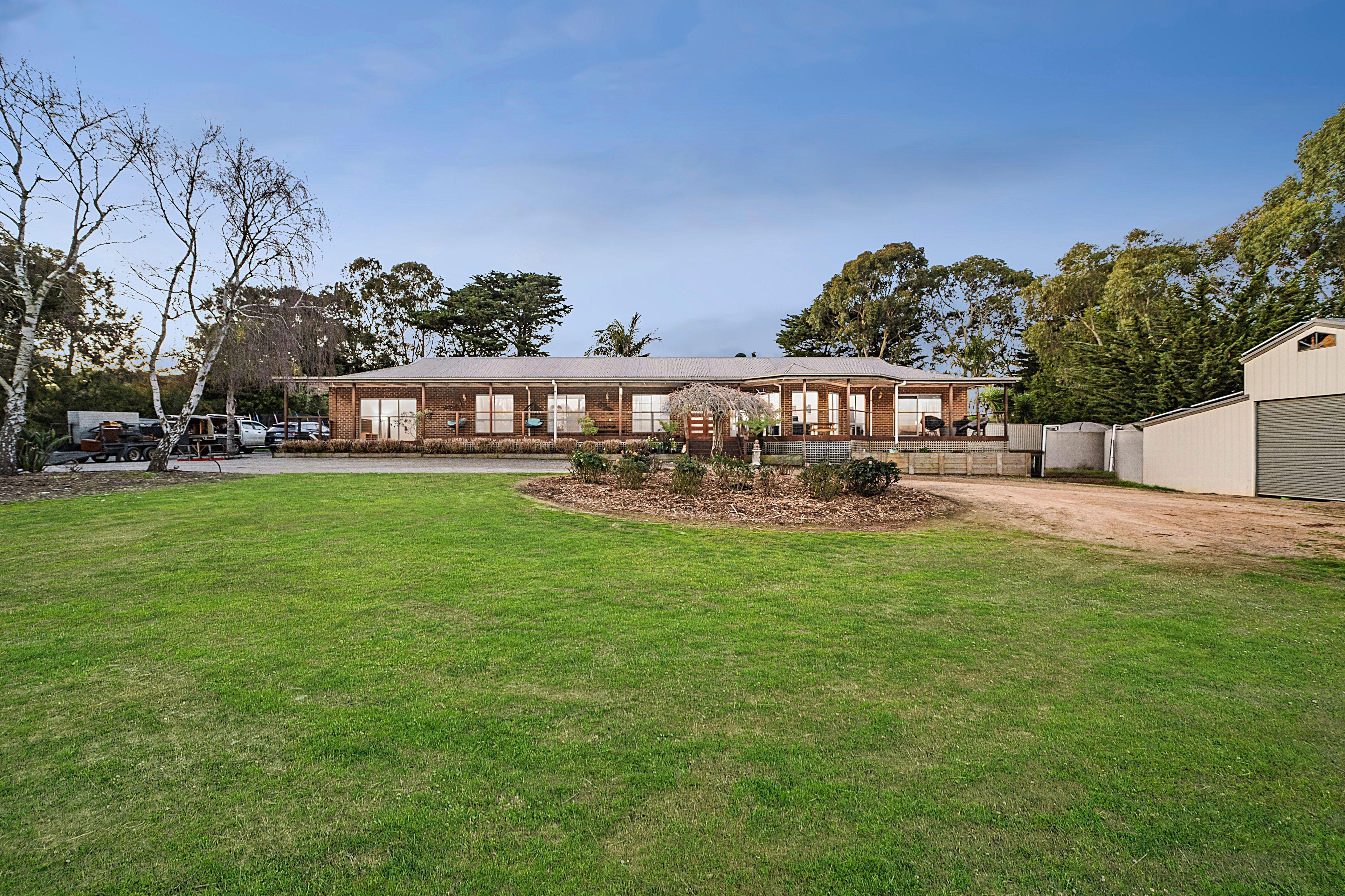Prop-GPT: House: VIC Monegeetta, VIC 3433 Home For Sale