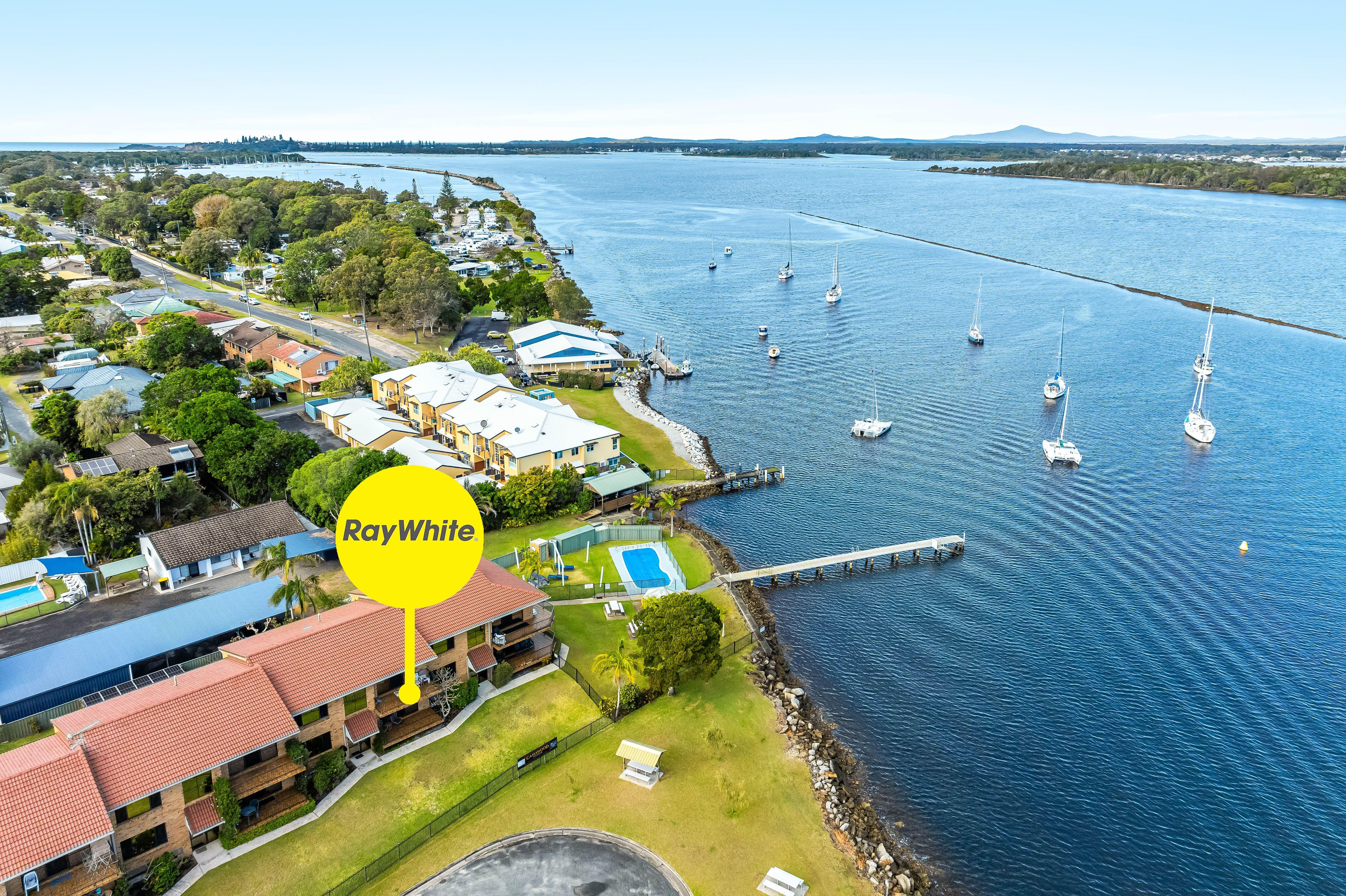 Prop-GPT: Apartment: NSW Iluka, NSW 2466 Home For Sale