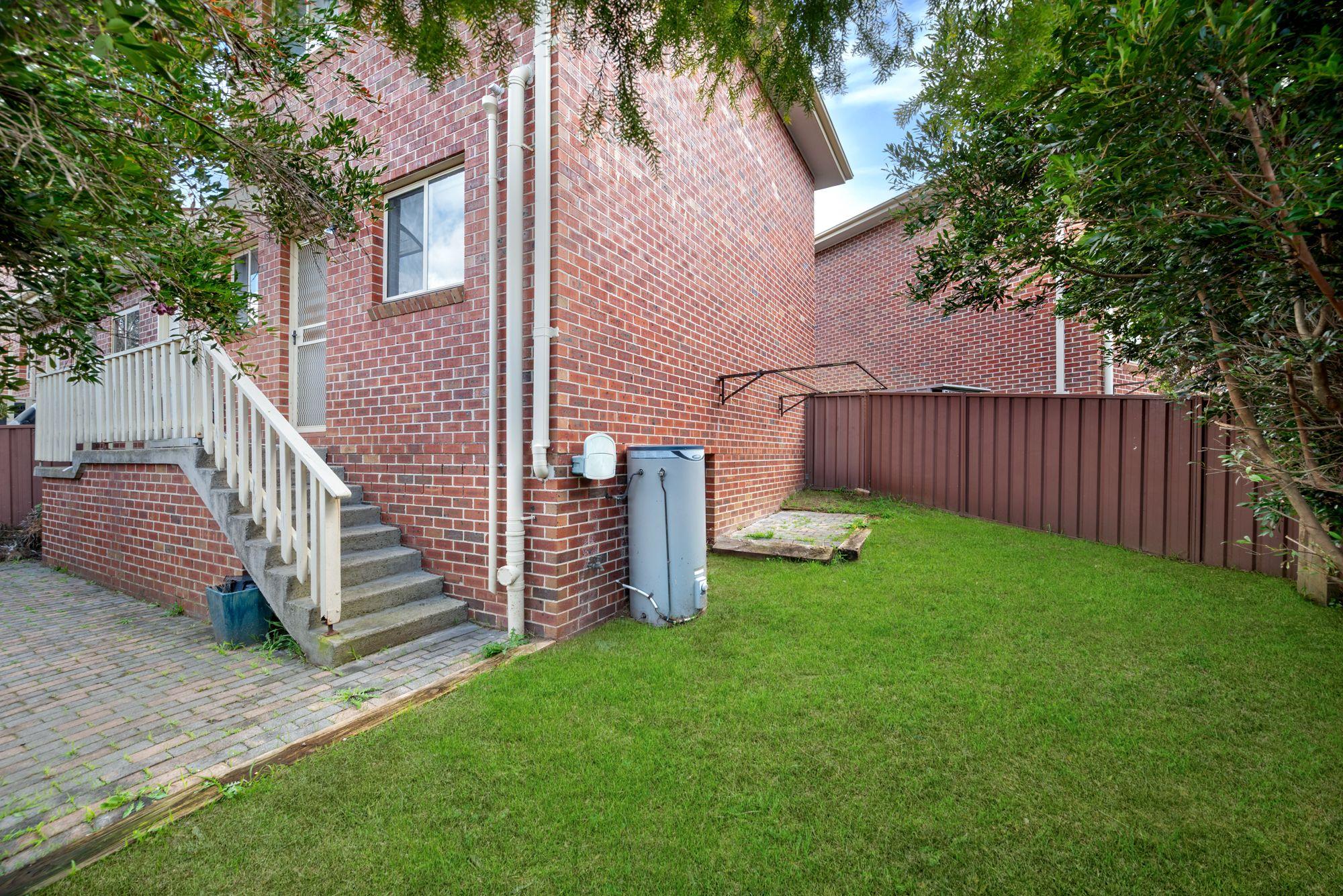 House for Sale: Campbelltown, NSW 2560, NSW, 2560
