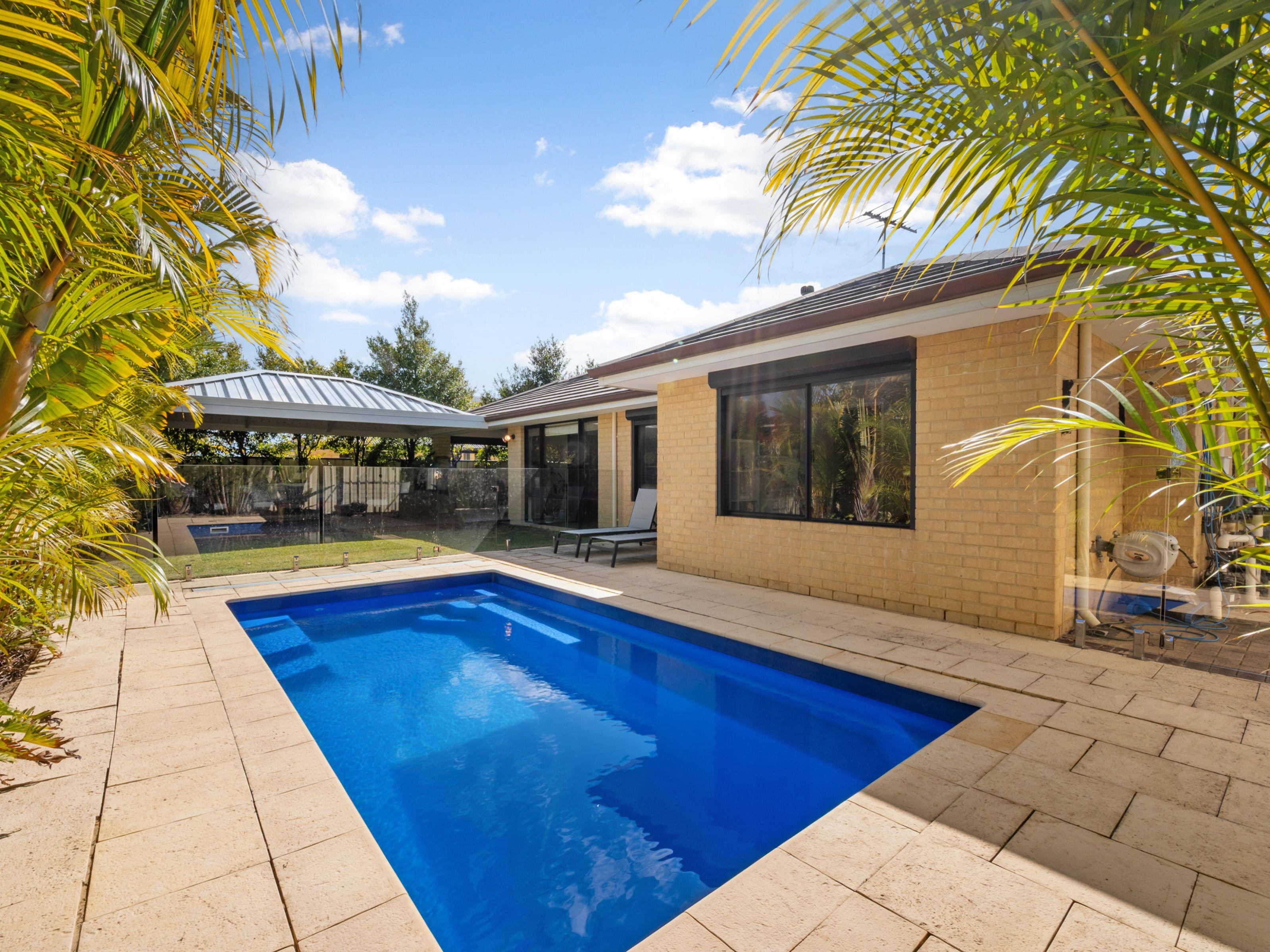 House for Sale: Canning Vale, WA 6155, WA, 6155