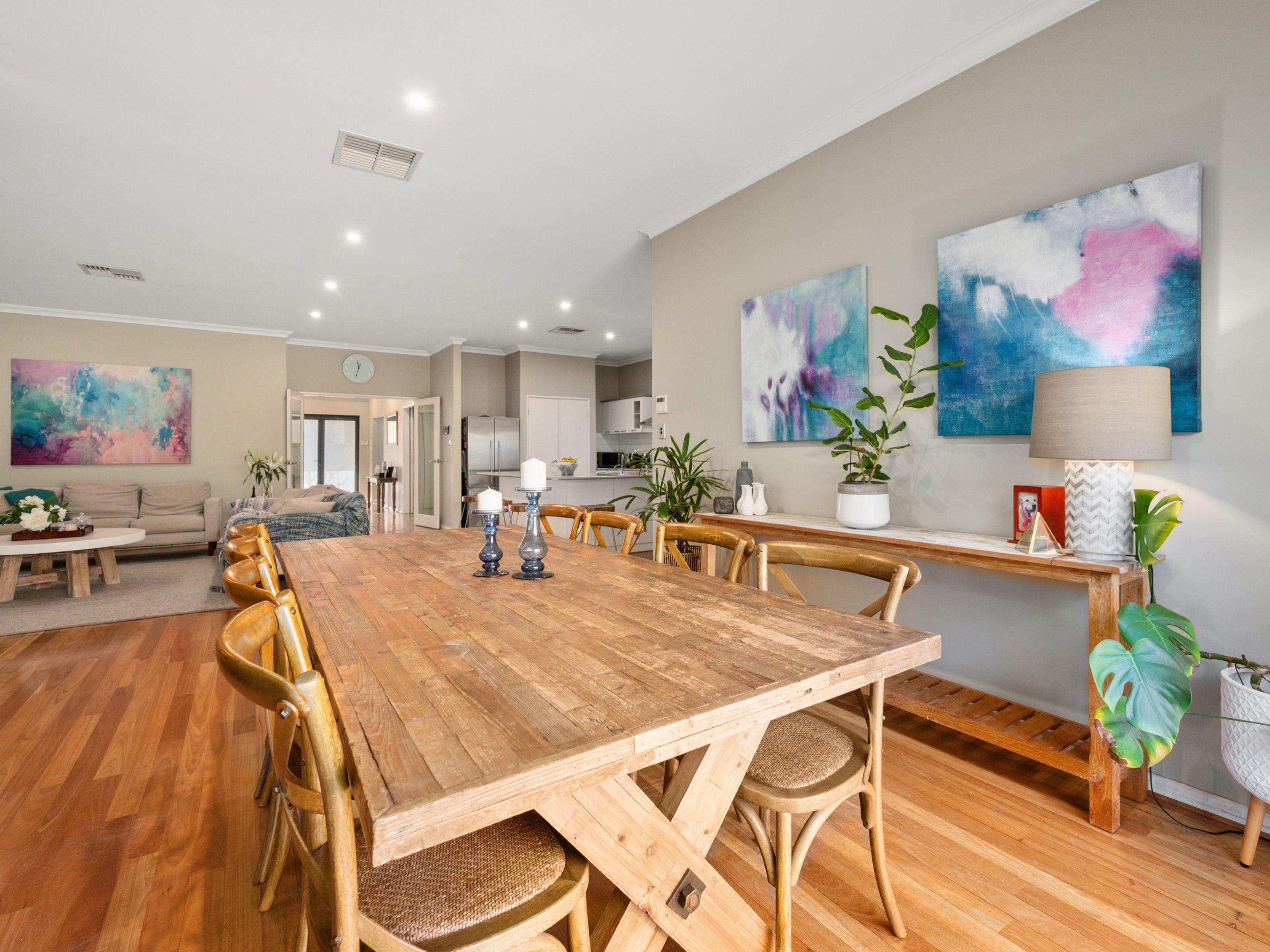House for Sale: Canning Vale, WA 6155, WA, 6155