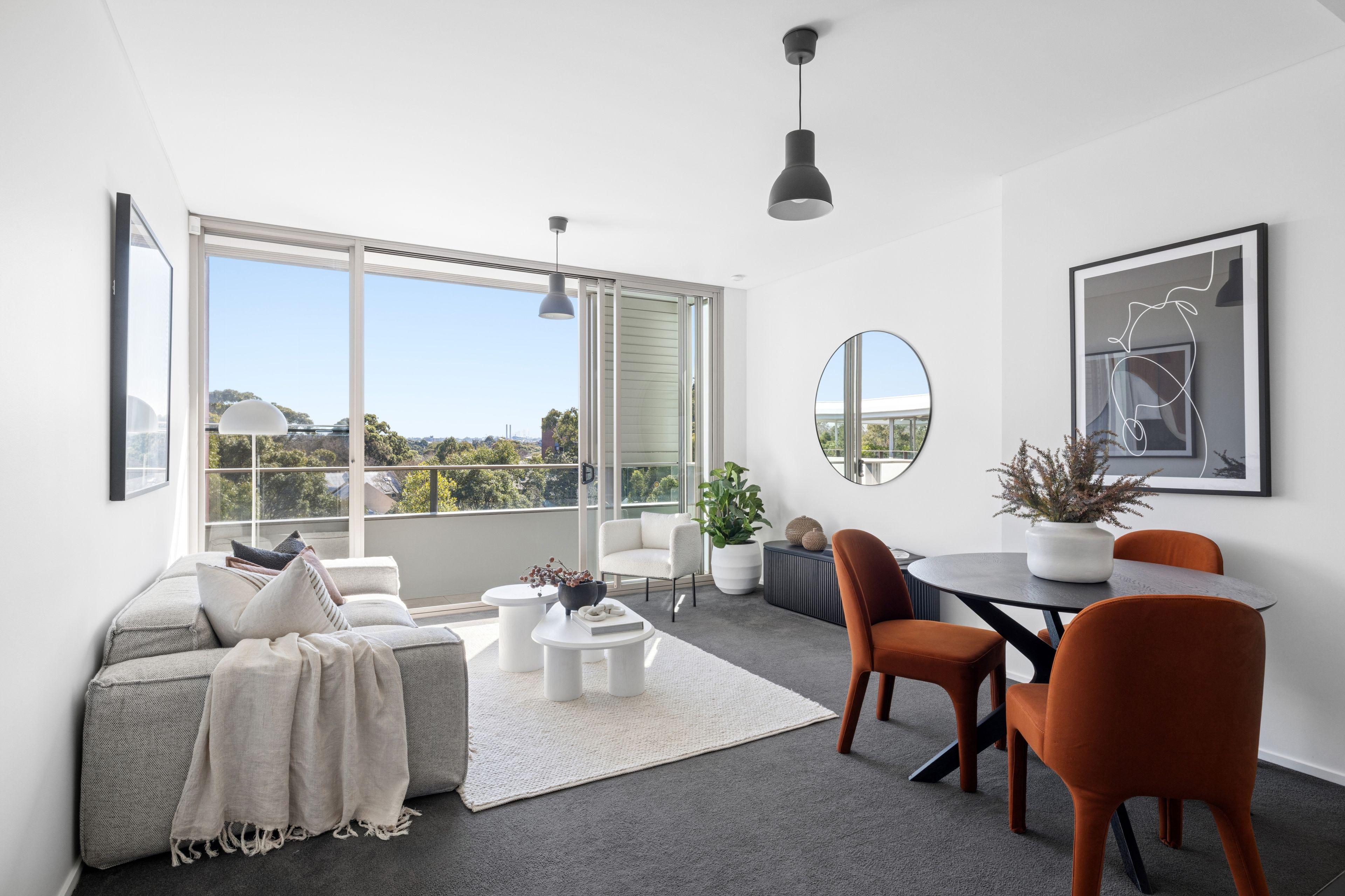 Prop-GPT: Apartment: NSW Camperdown, NSW 2050 Home For Sale