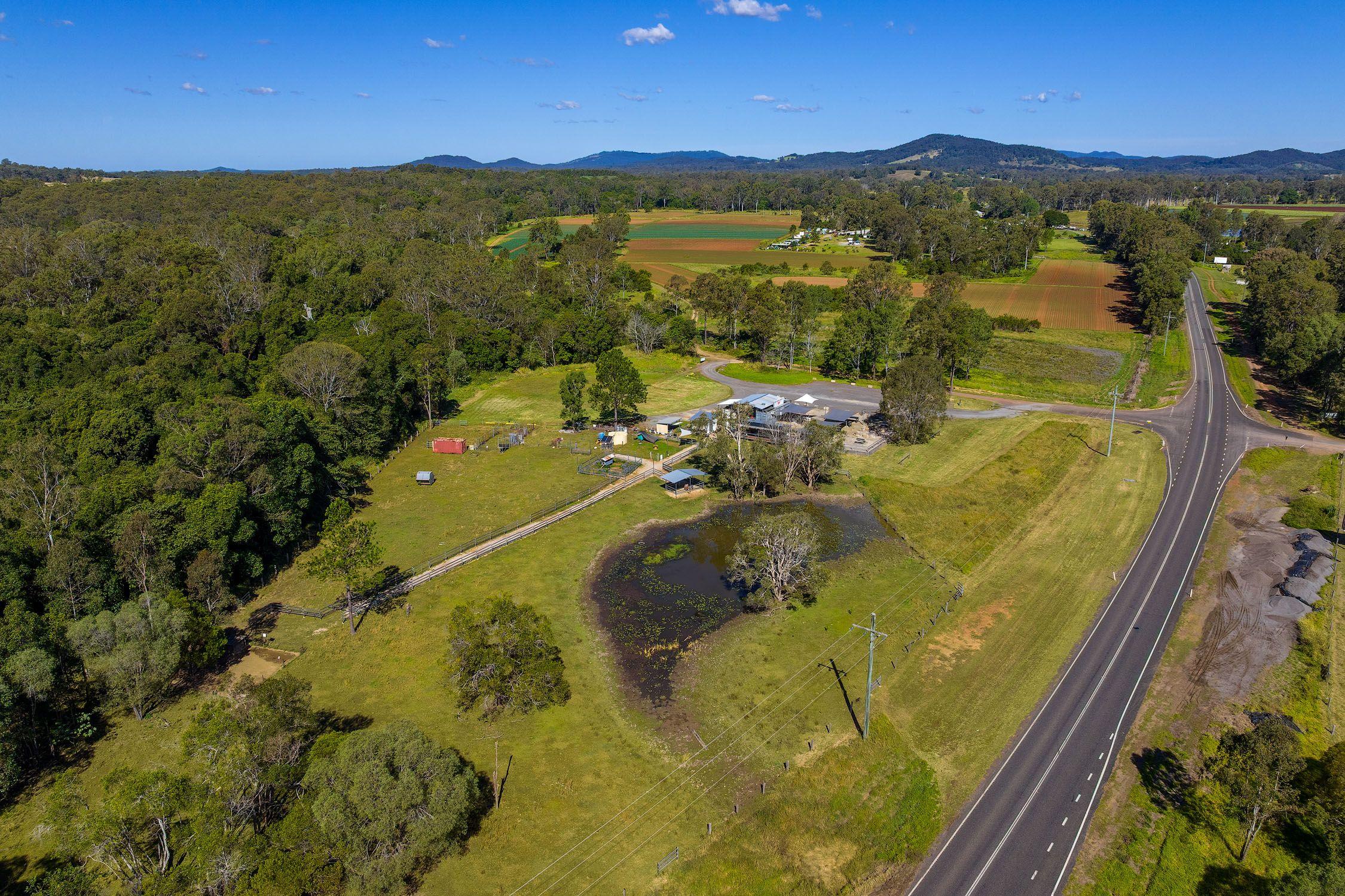Prop-GPT: Lifestyle: QLD Goomboorian, QLD 4570 Rural
