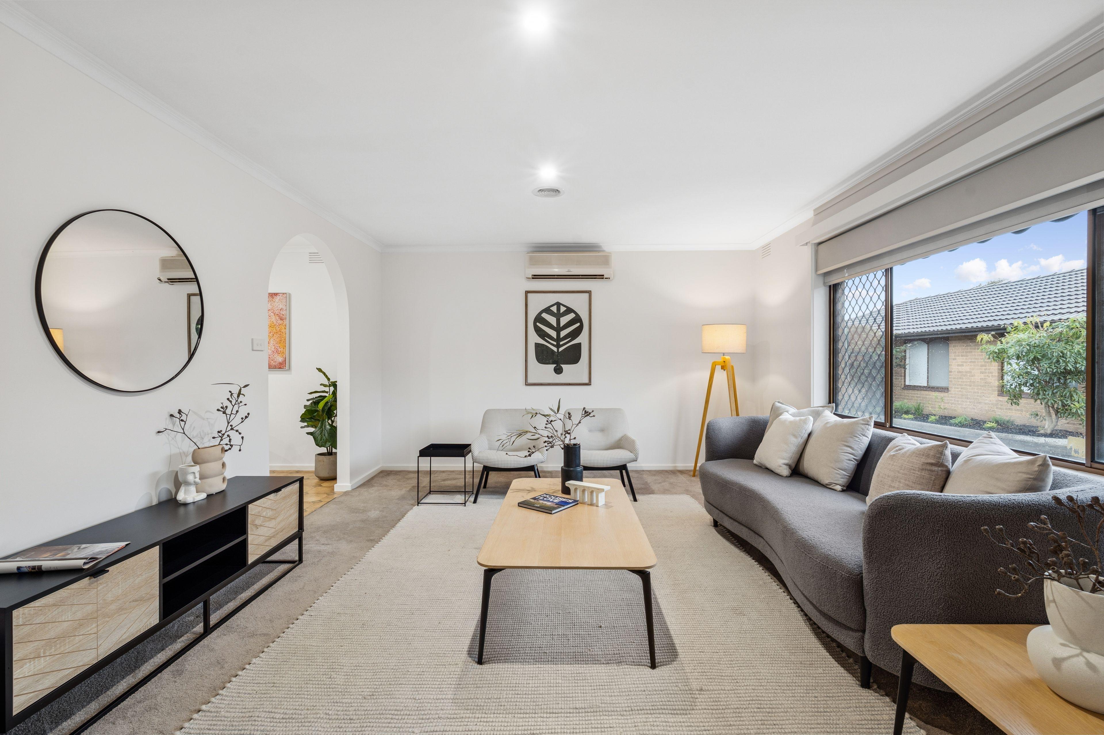 Prop-GPT: Unit: VIC Reservoir, VIC 3073 Home For Sale