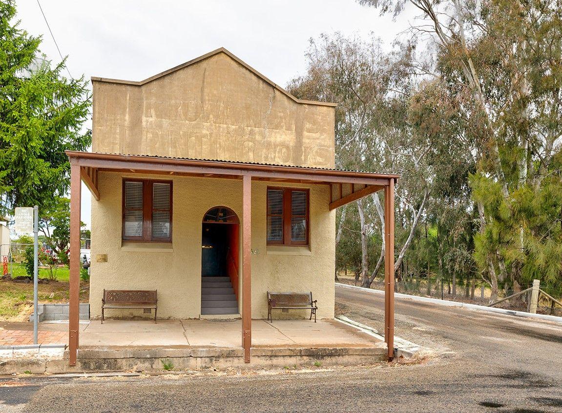 Prop-GPT: House: NSW Boorowa, NSW 2586 Home For Sale