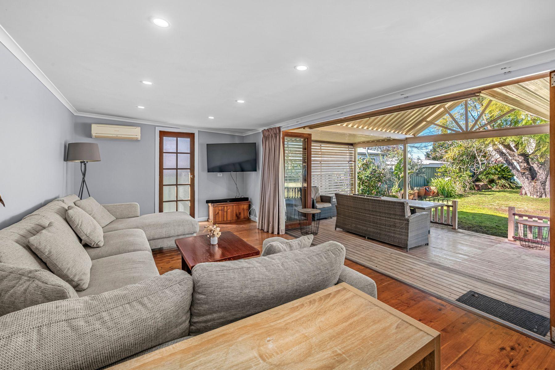 House for Sale: Singleton, NSW 2330, NSW, 2330