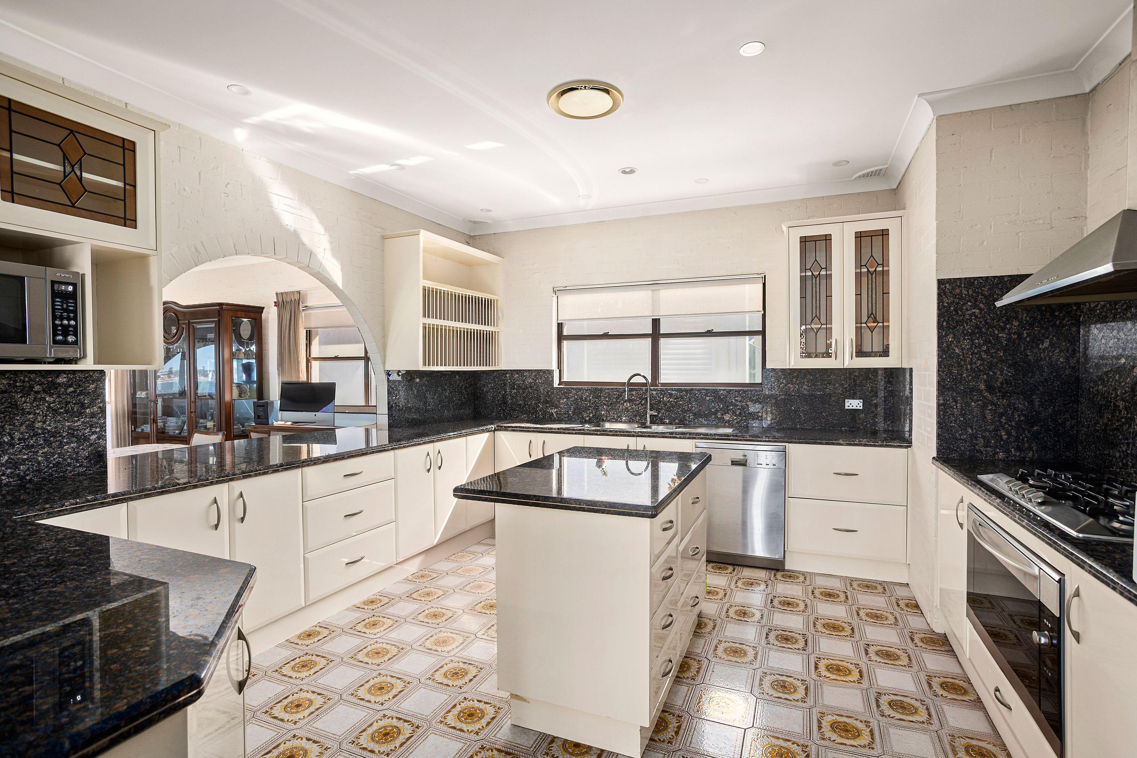 House for Sale: Barrack Point, NSW 2528, NSW, 2528
