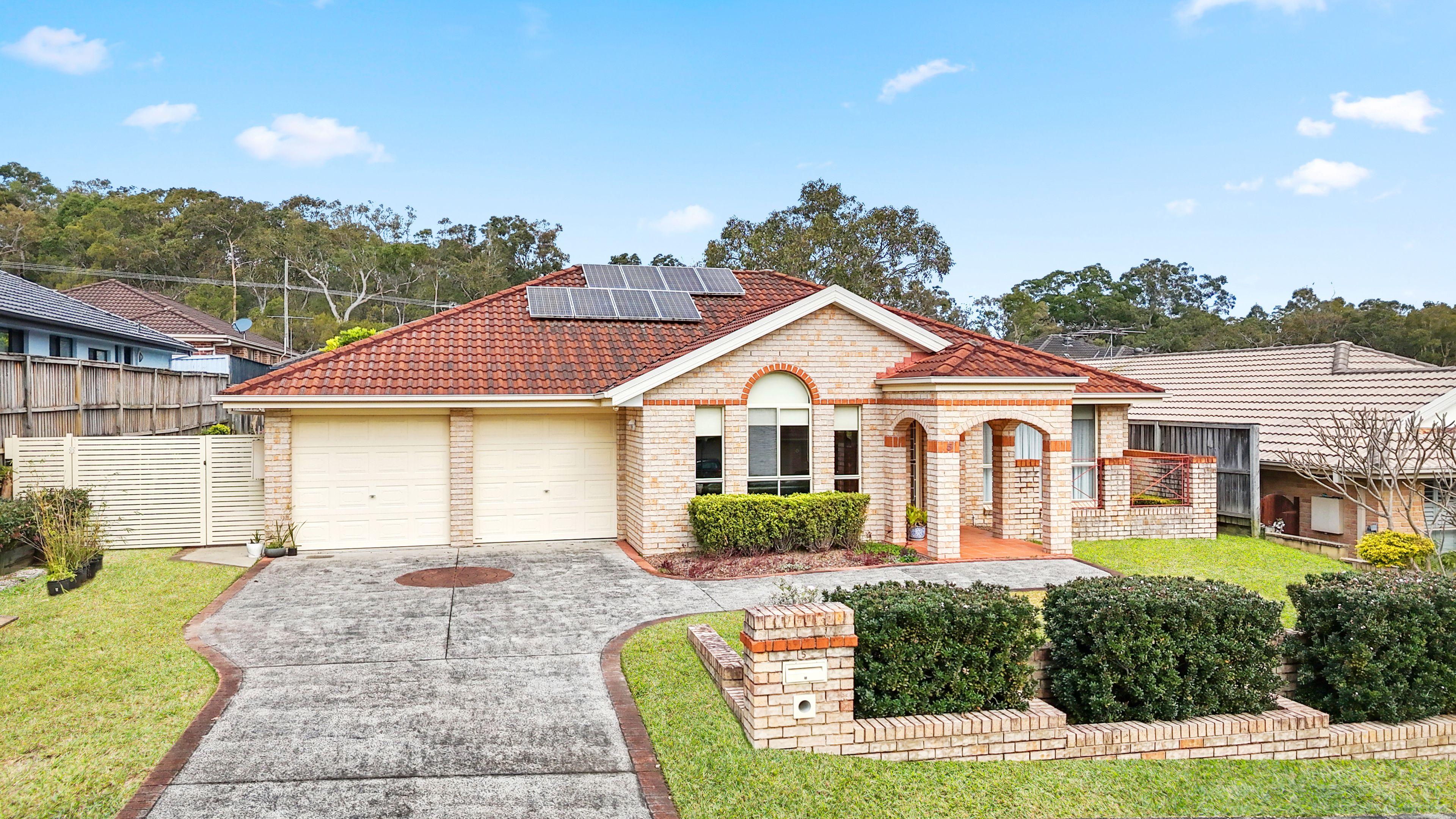 Prop-GPT: House: NSW Summerland Point, NSW 2259 Home For Sale