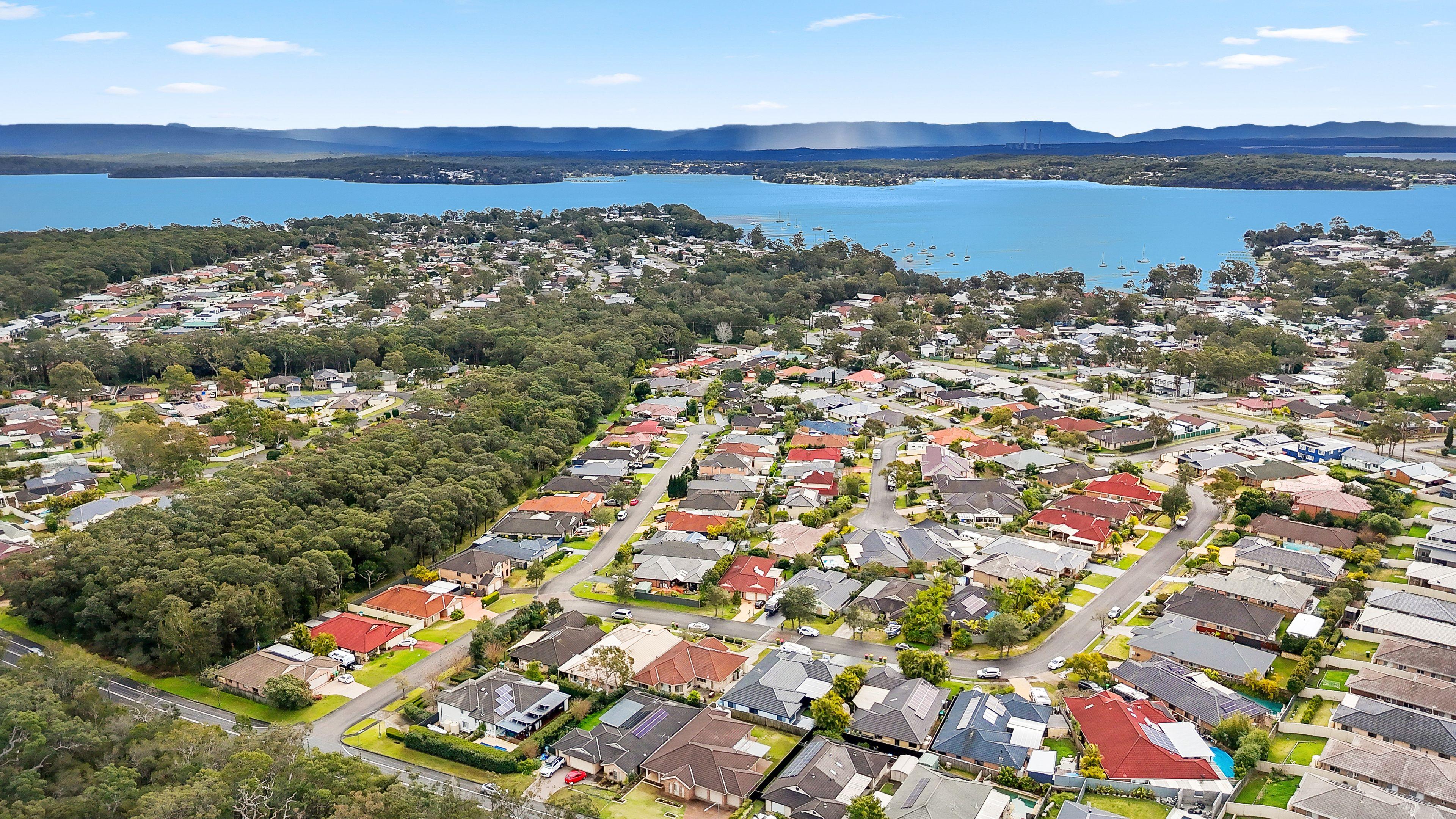 House for Sale: Summerland Point, NSW 2259, NSW, 2259