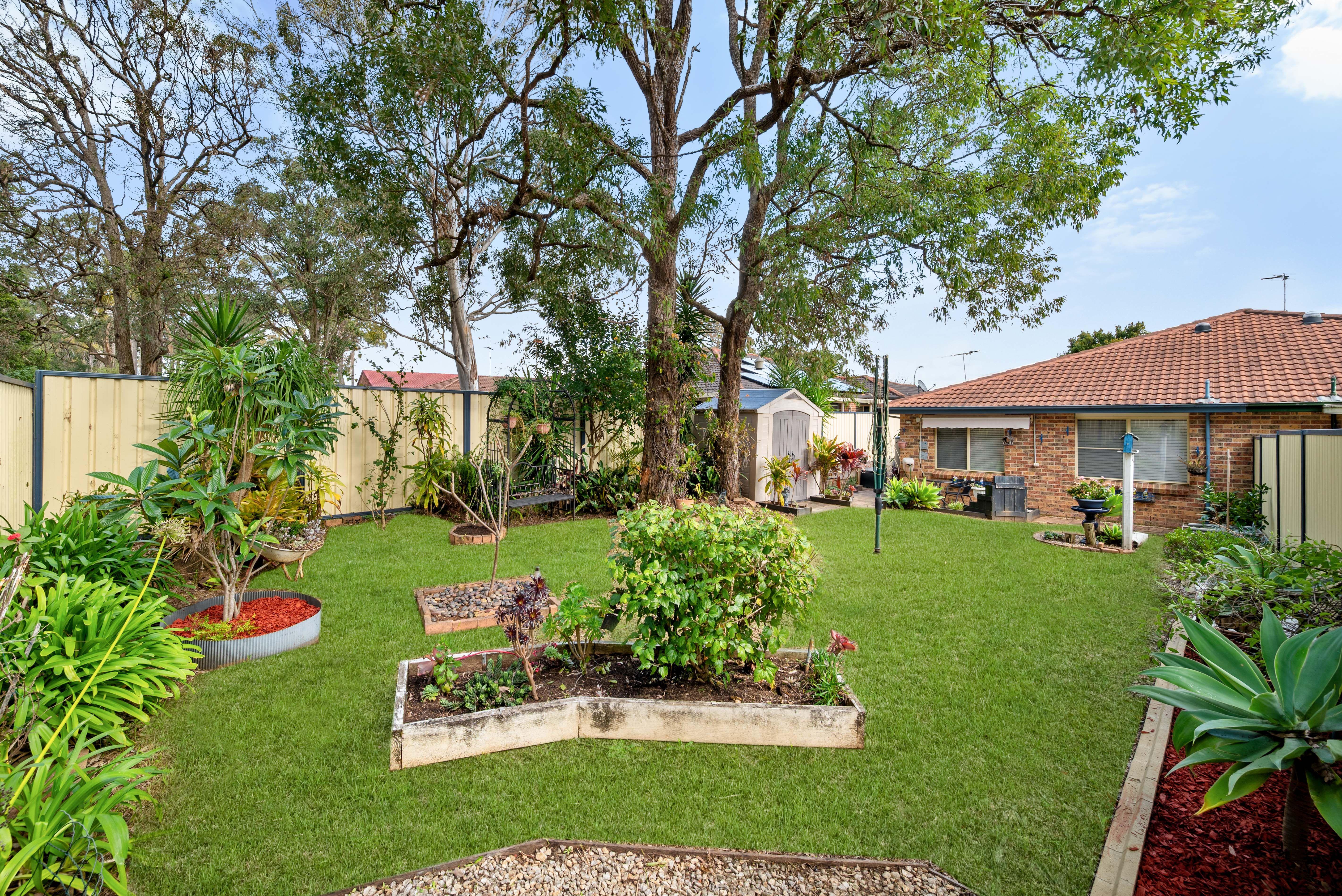 DuplexSemi-detached for Sale: Rosemeadow, NSW 2560, NSW, 2560