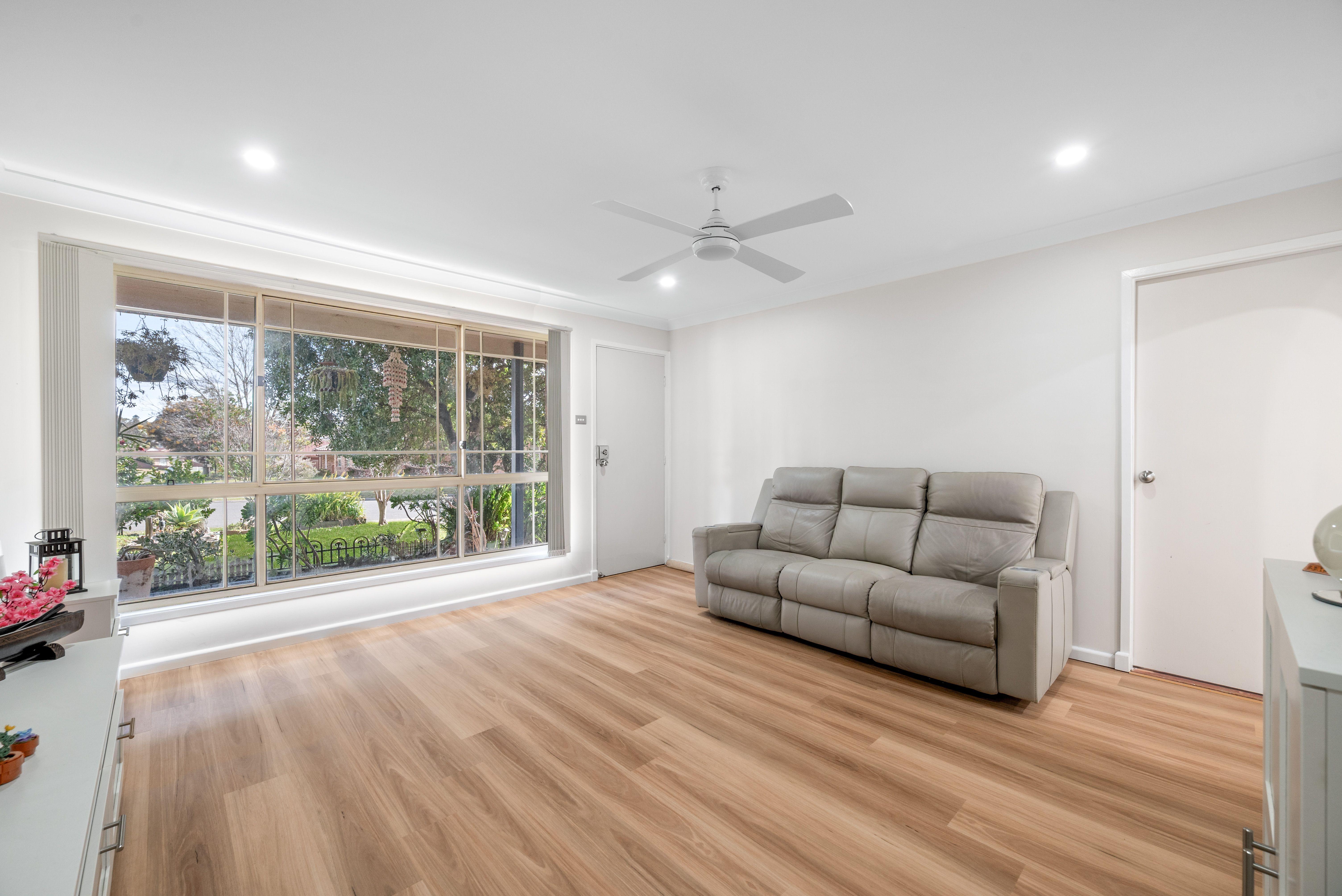 DuplexSemi-detached for Sale: Rosemeadow, NSW 2560, NSW, 2560