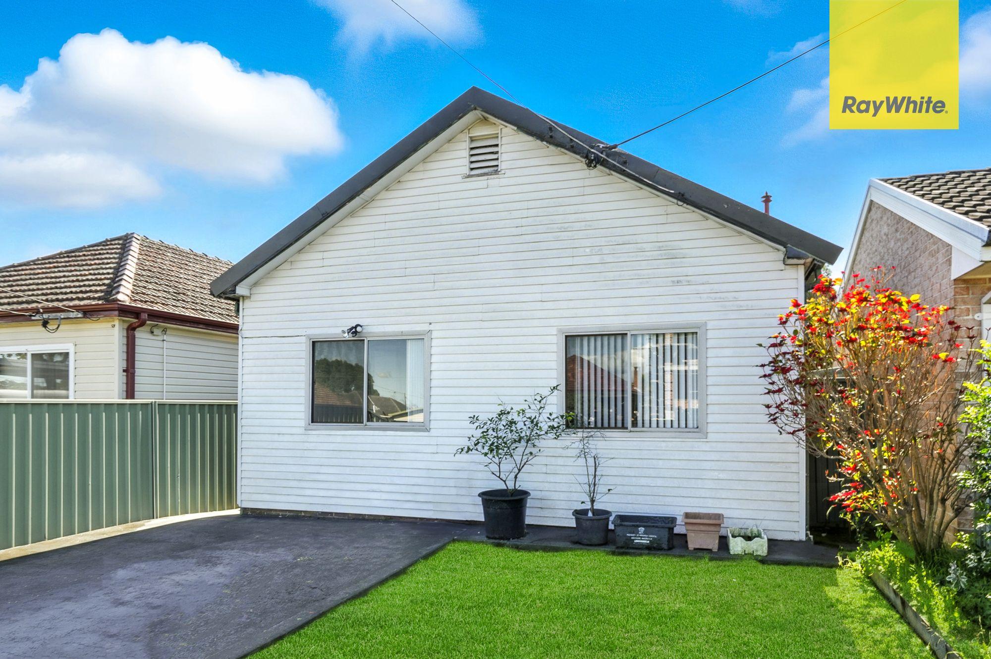 House for Sale: South Granville, NSW 2142, NSW, 2142