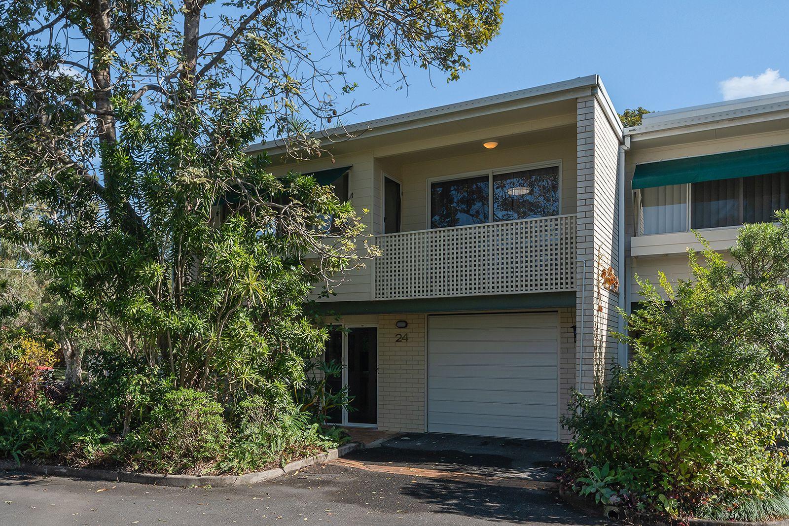Prop-GPT: Unit: QLD Graceville, QLD 4075 Home For Sale