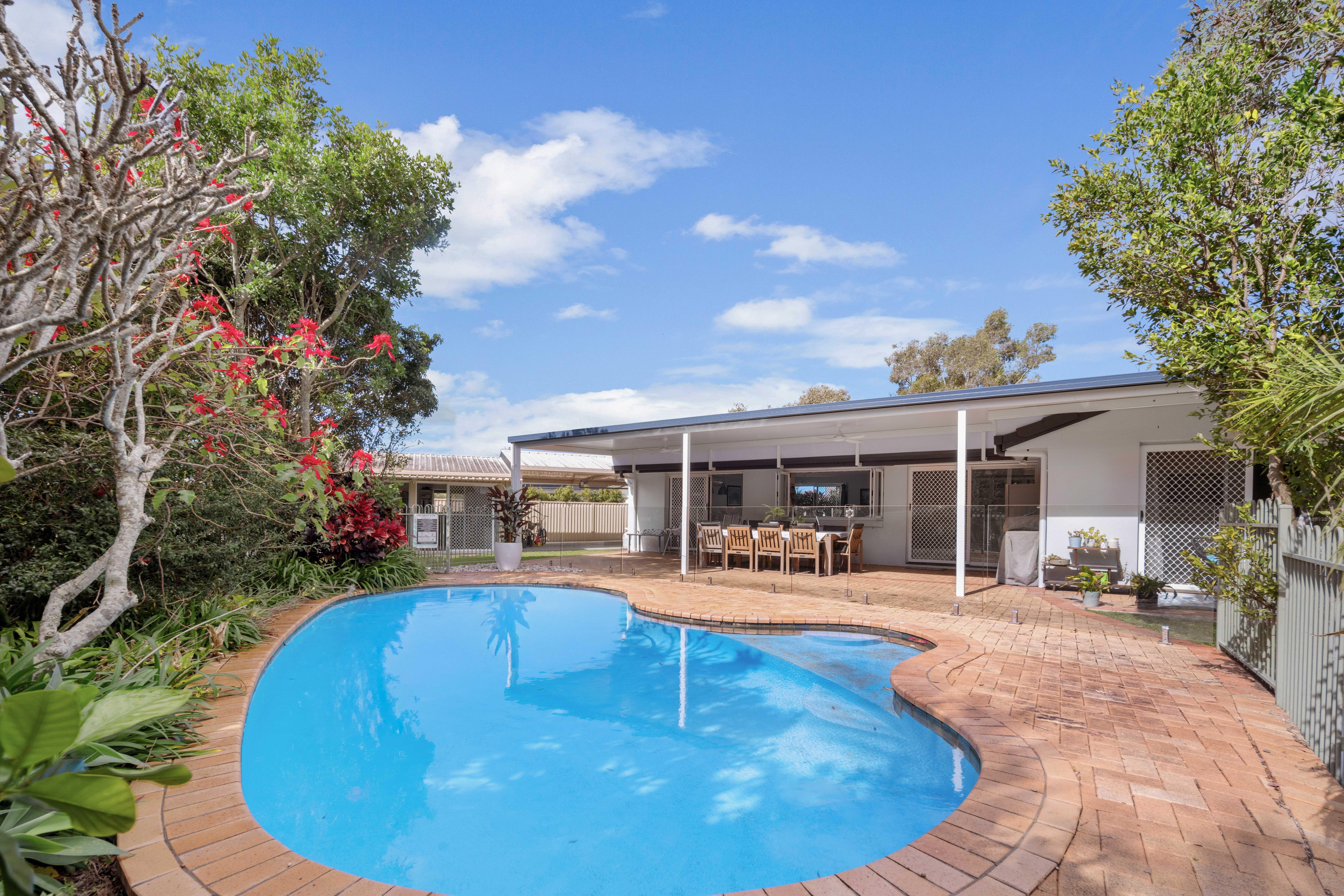House for Sale: Burleigh Waters, QLD 4220, QLD, 4220