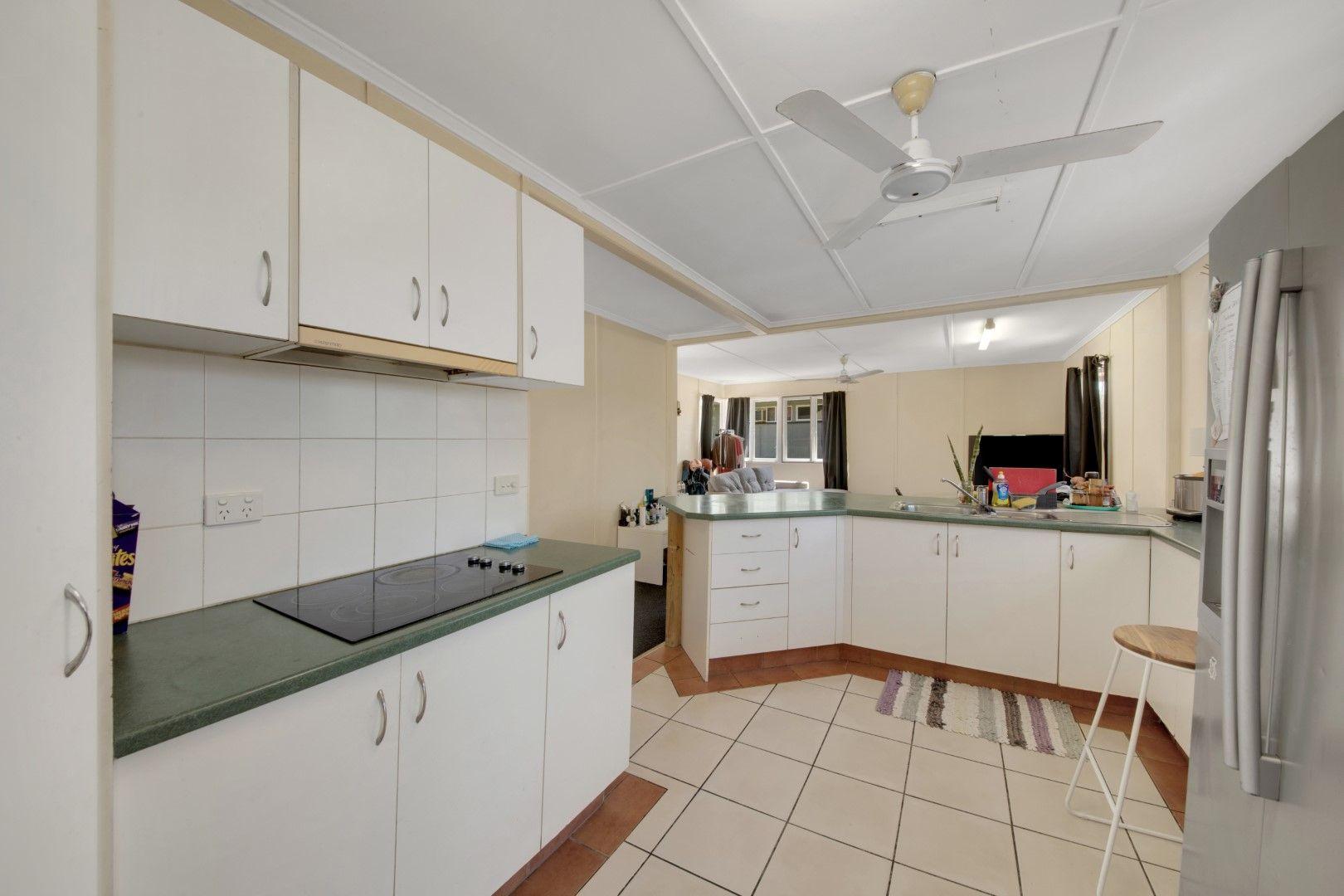 House for Sale: West Gladstone, QLD 4680, QLD, 4680