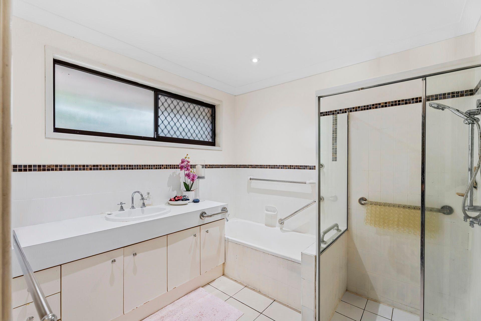 House for Sale: Mermaid Waters, QLD 4218, QLD, 4218