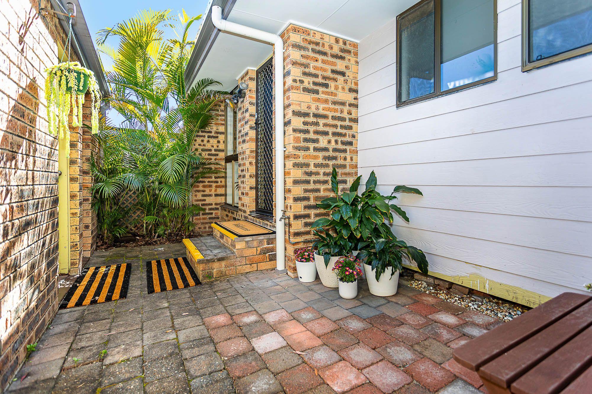 Townhouse for Sale: Highland Park, QLD 4211, QLD, 4211