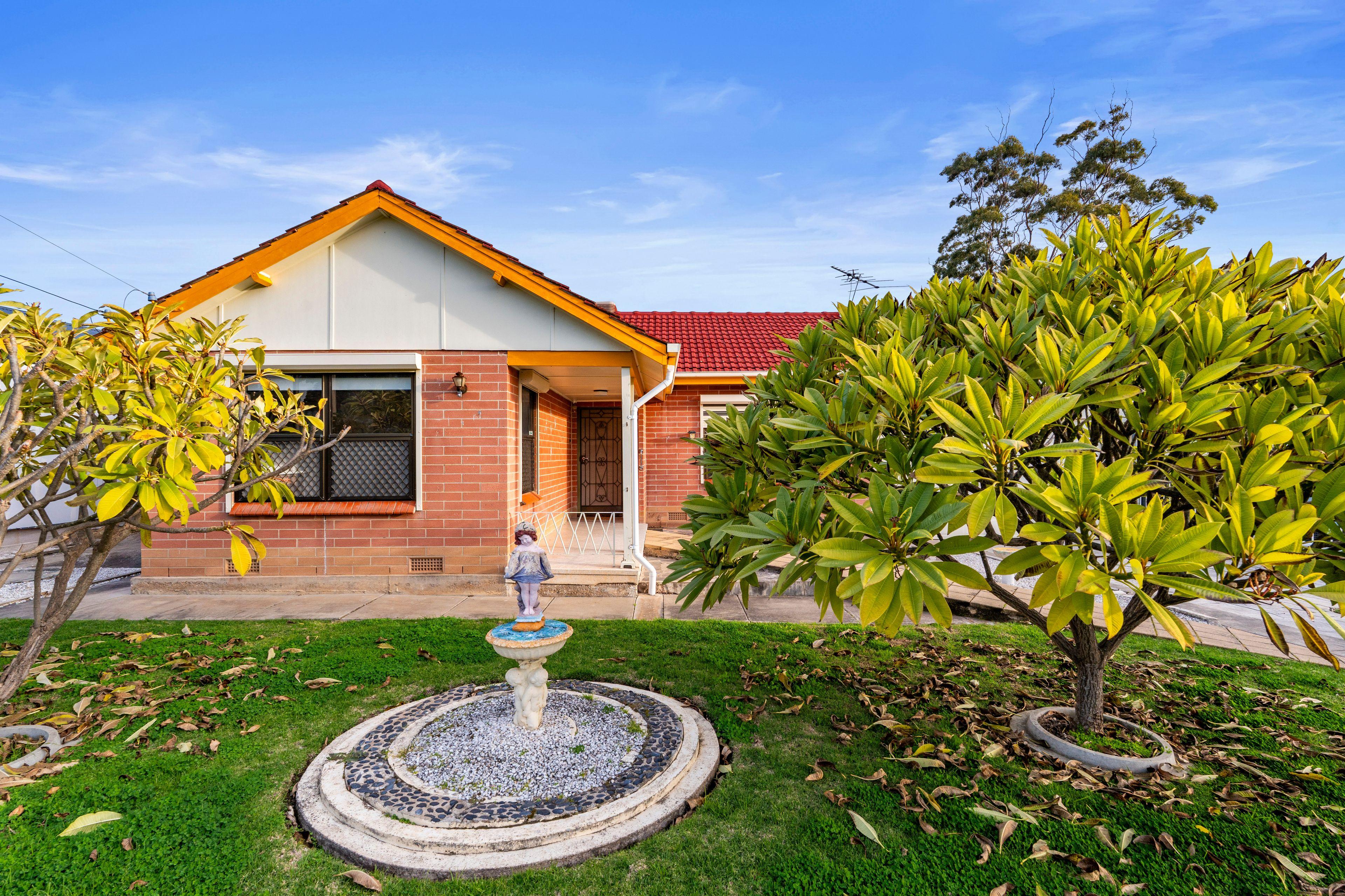 Prop-GPT: House: SA Mitchell Park, SA 5043 Home For Sale