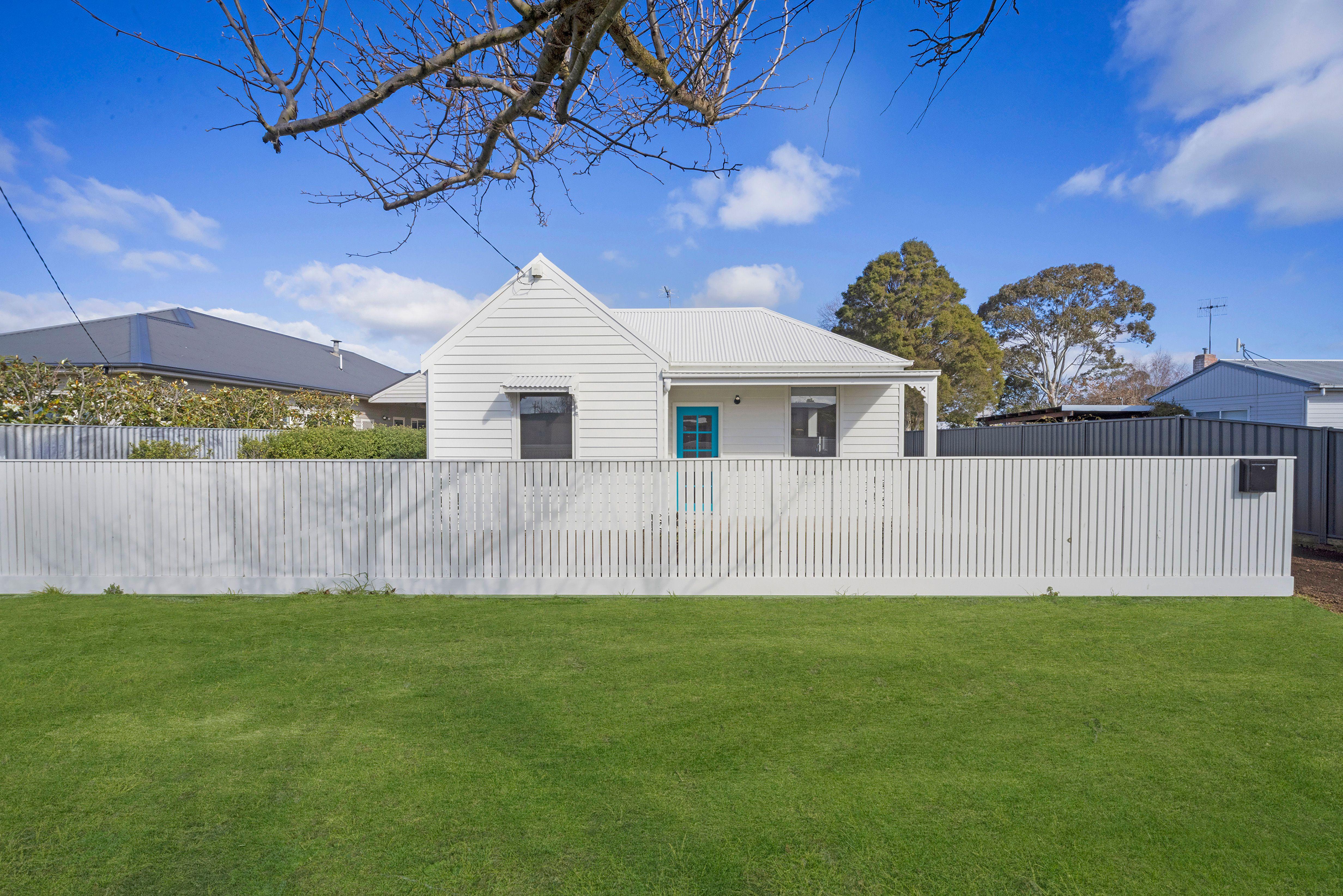 House for Sale: Cobden, VIC 3266, VIC, 3266