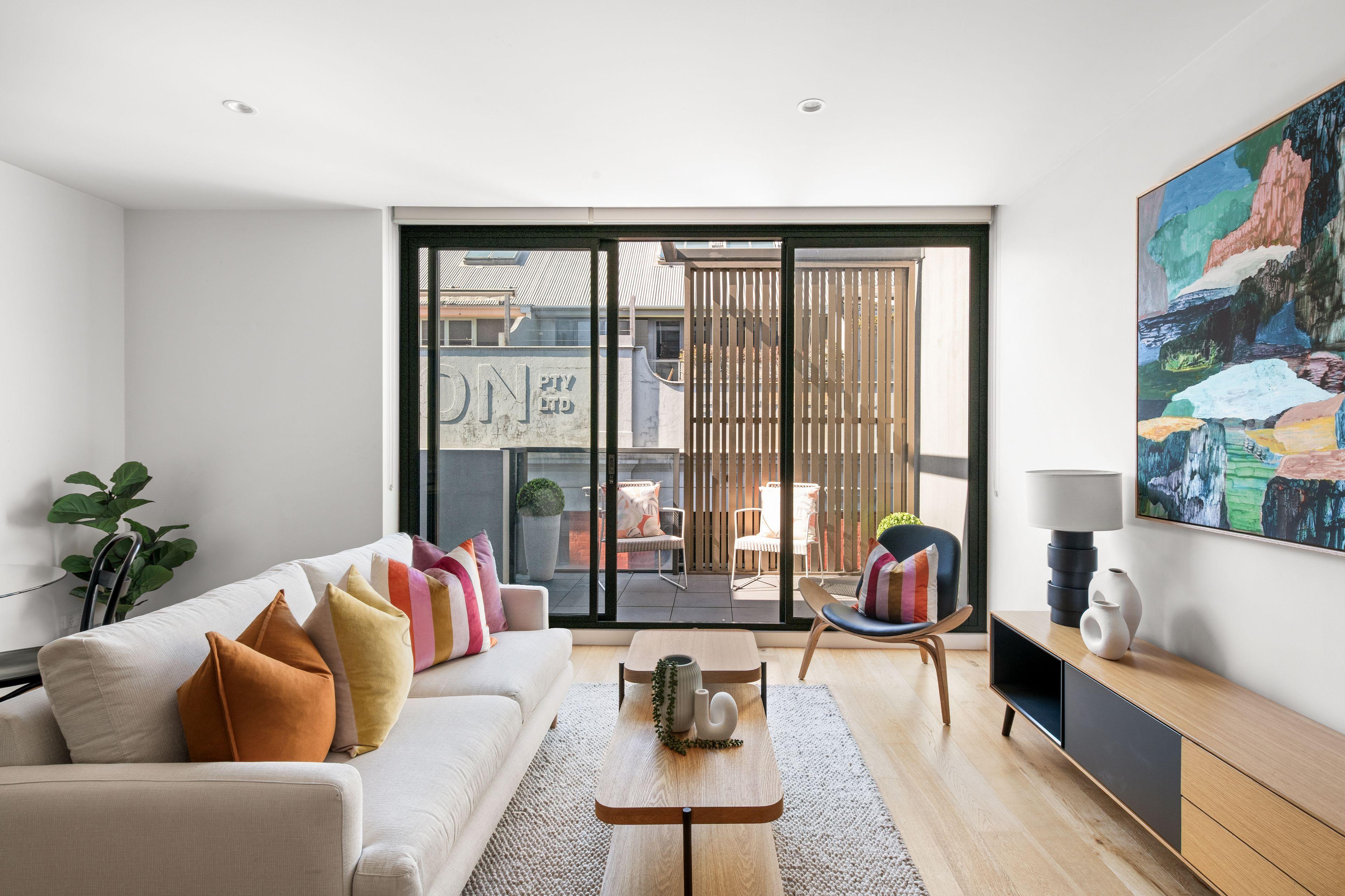Prop-GPT: Apartment: VIC Collingwood, VIC 3066 Home For Sale