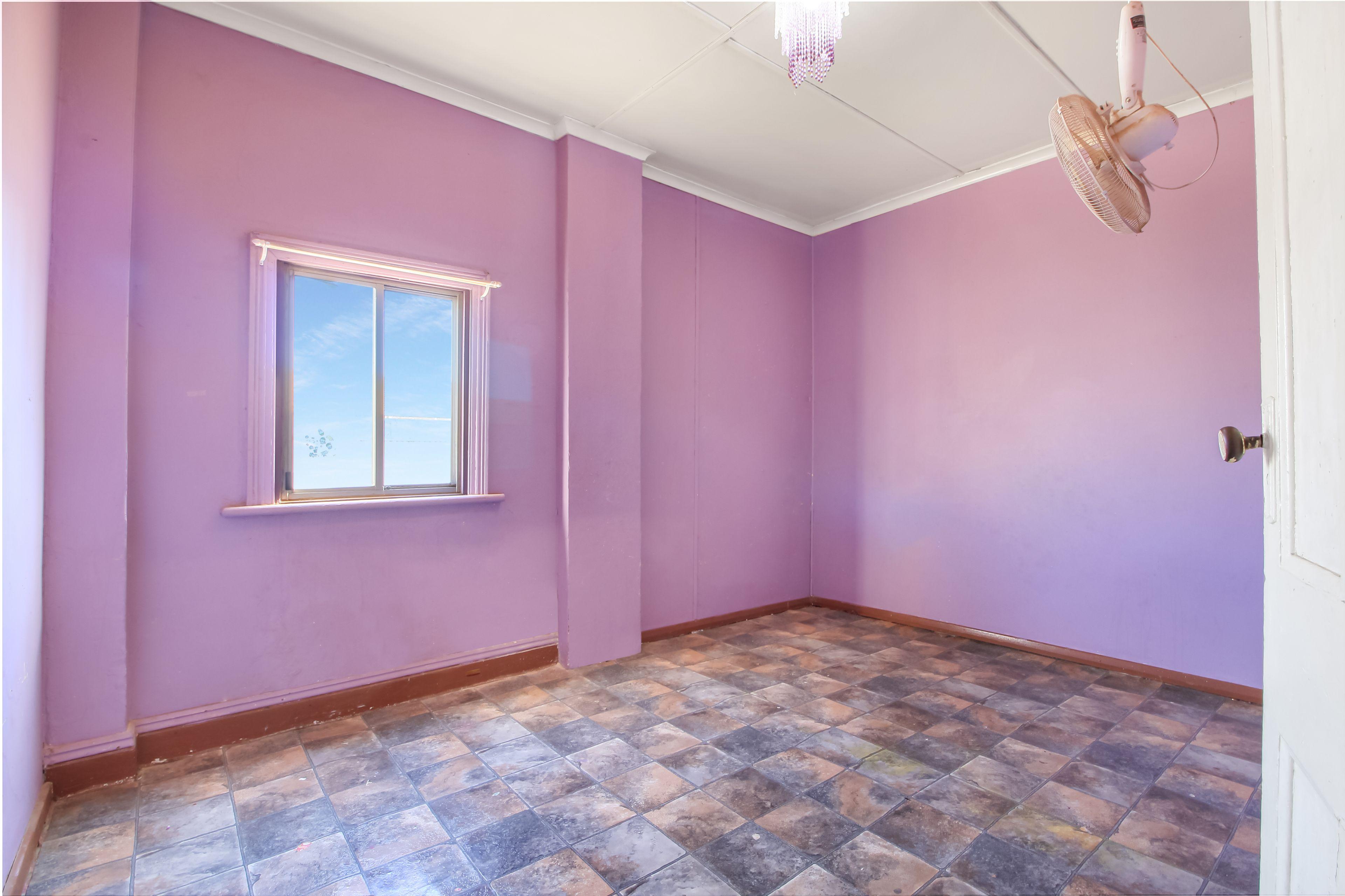 House for Sale: Renmark, SA 5341, SA, 5341
