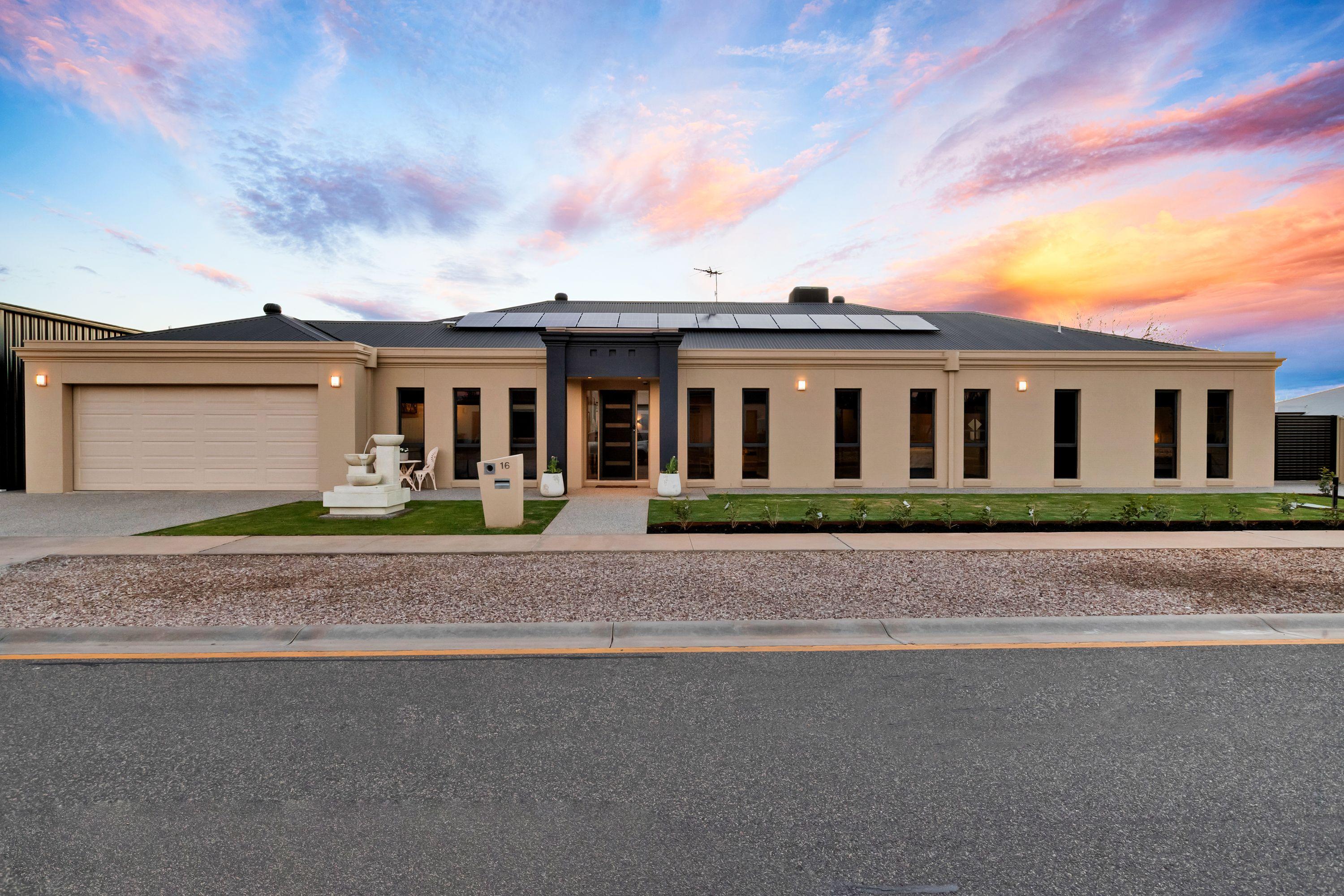 Prop-GPT: House: VIC Mildura, VIC 3500 Home For Sale