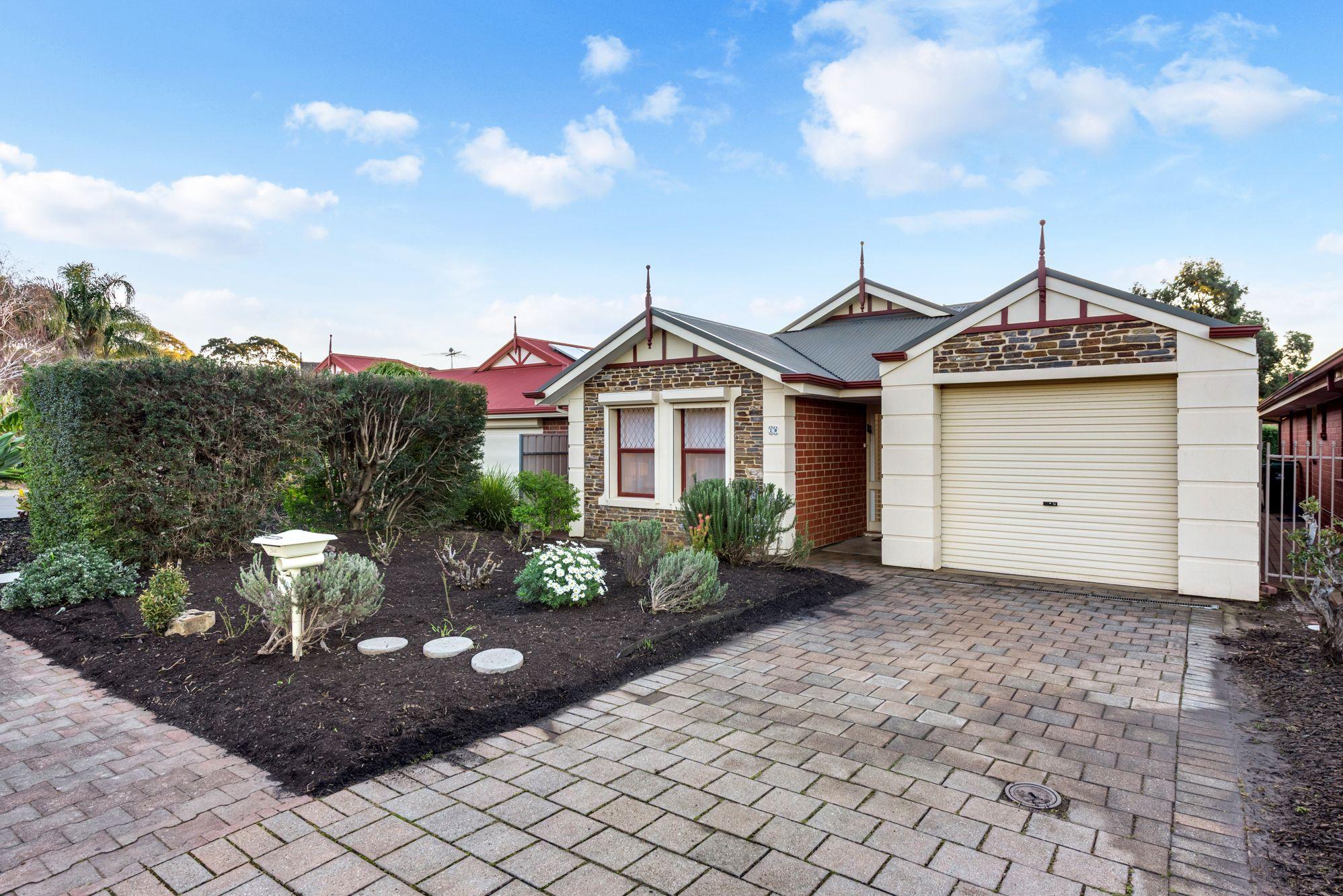 House for Sale: Woodcroft, SA 5162, SA, 5162