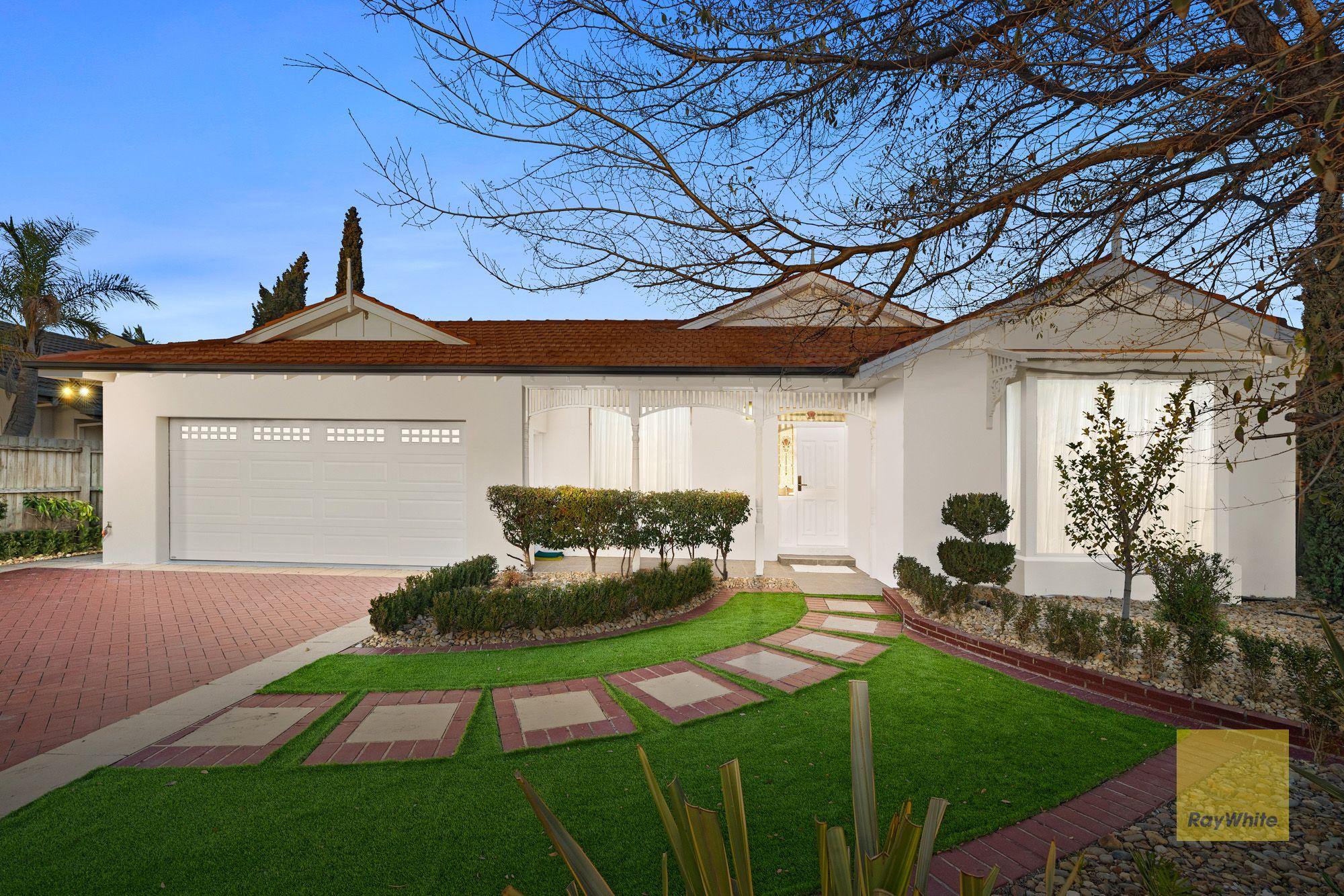 Prop-GPT: House: VIC Hoppers Crossing, VIC 3029 Home For Sale