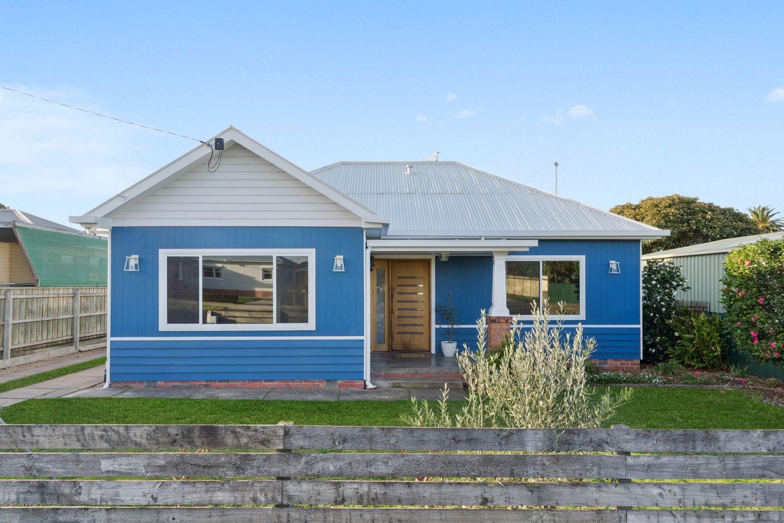 Prop-GPT: House: VIC Colac, VIC 3250 Home For Sale