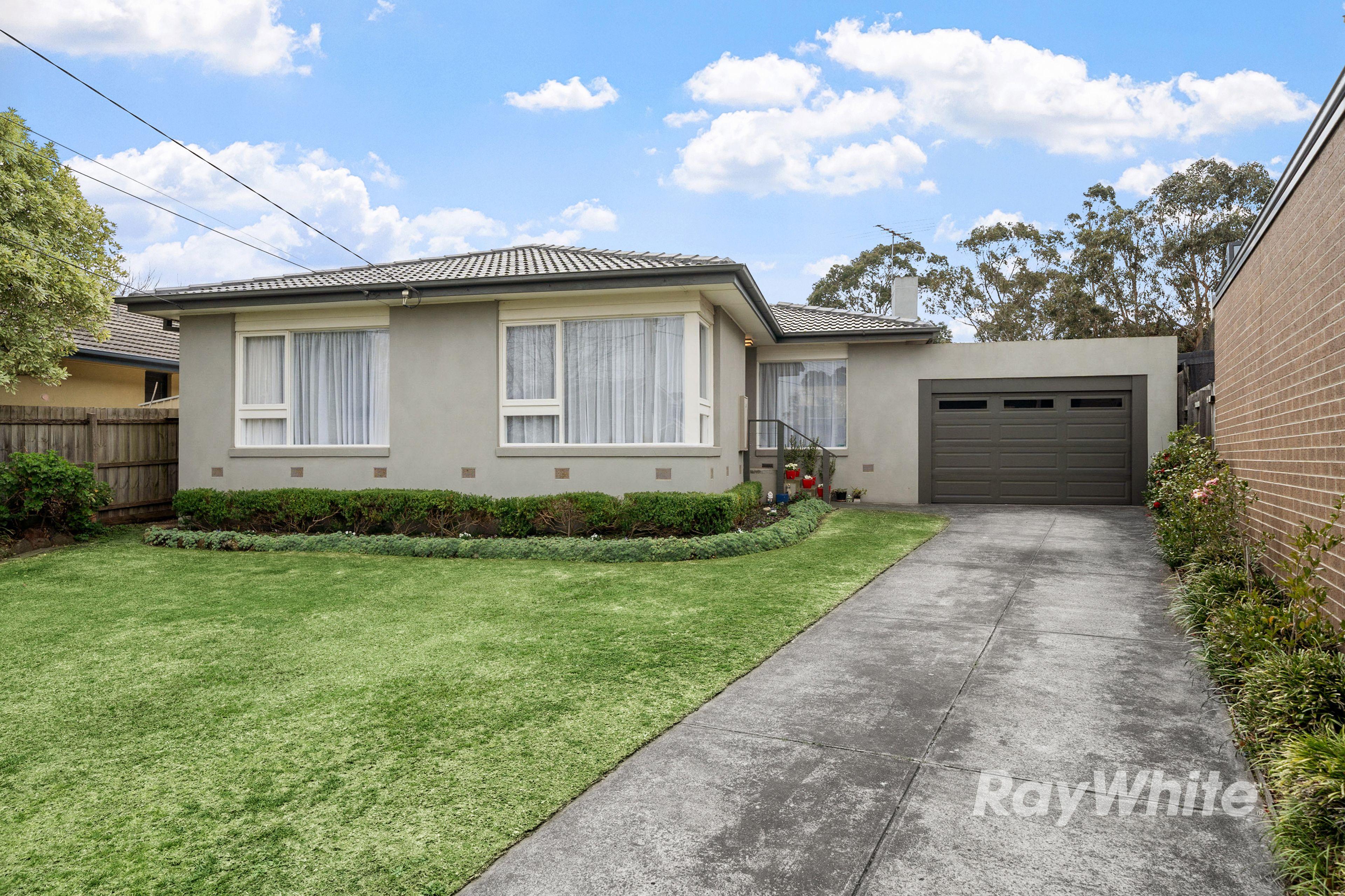 Prop-GPT: House: VIC Bentleigh East, VIC 3165 Home For Sale