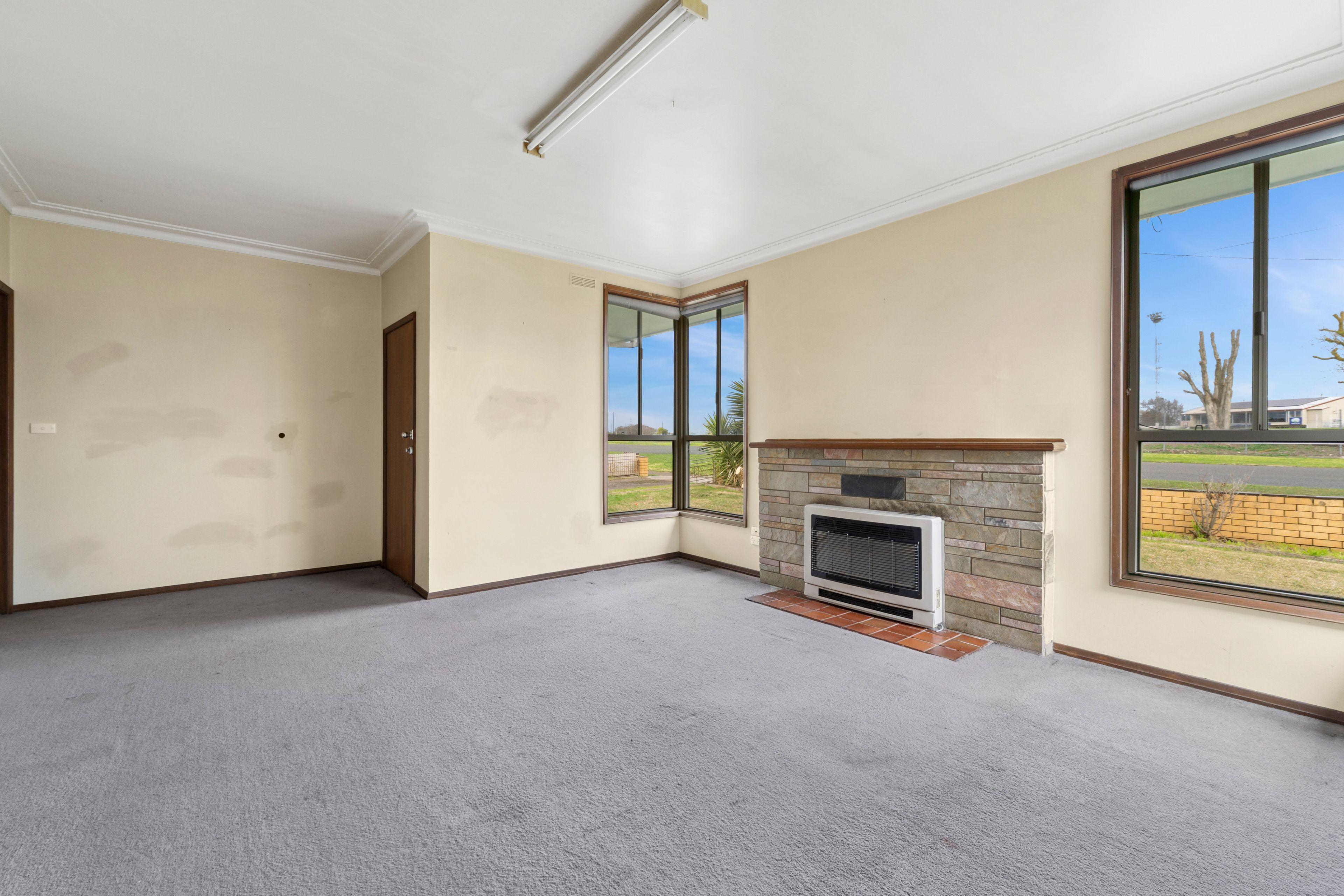 House for Sale: Cobden, VIC 3266, VIC, 3266