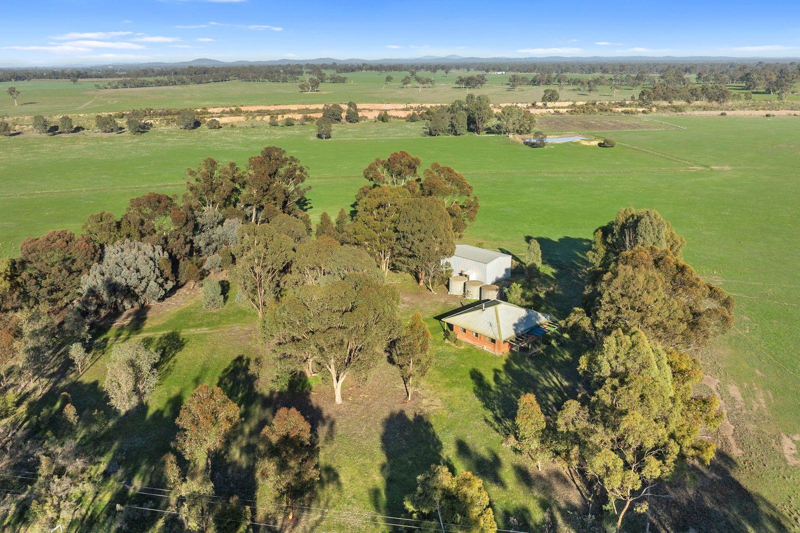 Prop-GPT: Other: VIC Goulburn Weir, VIC 3608 Rural