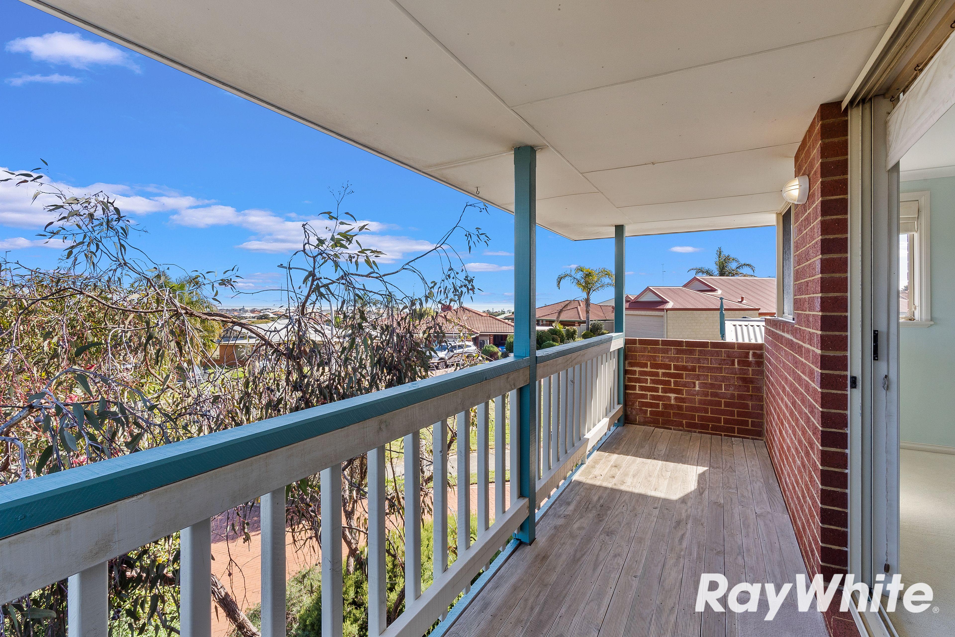 House for Sale: Halls Head, WA 6210, WA, 6210