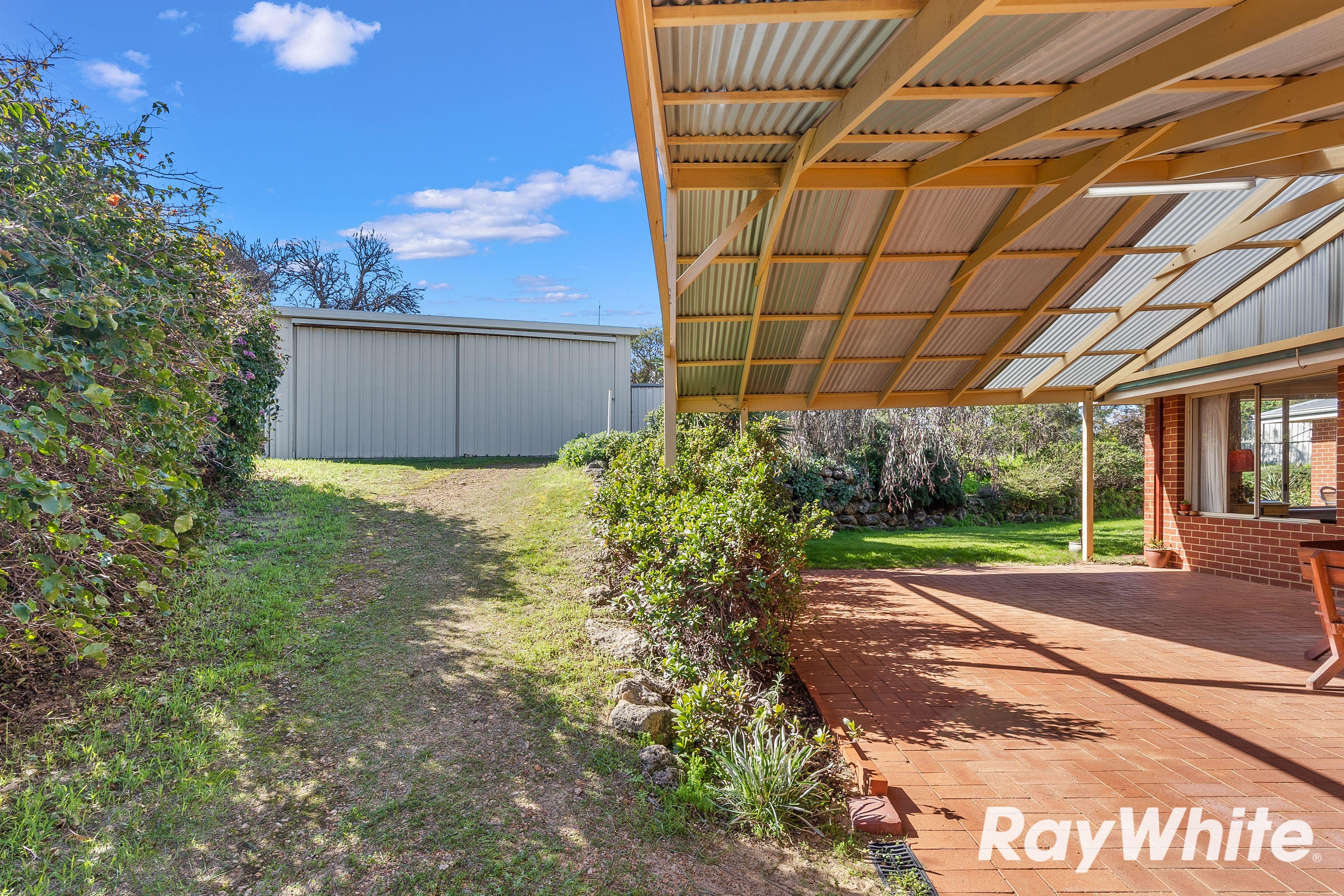 House for Sale: Halls Head, WA 6210, WA, 6210