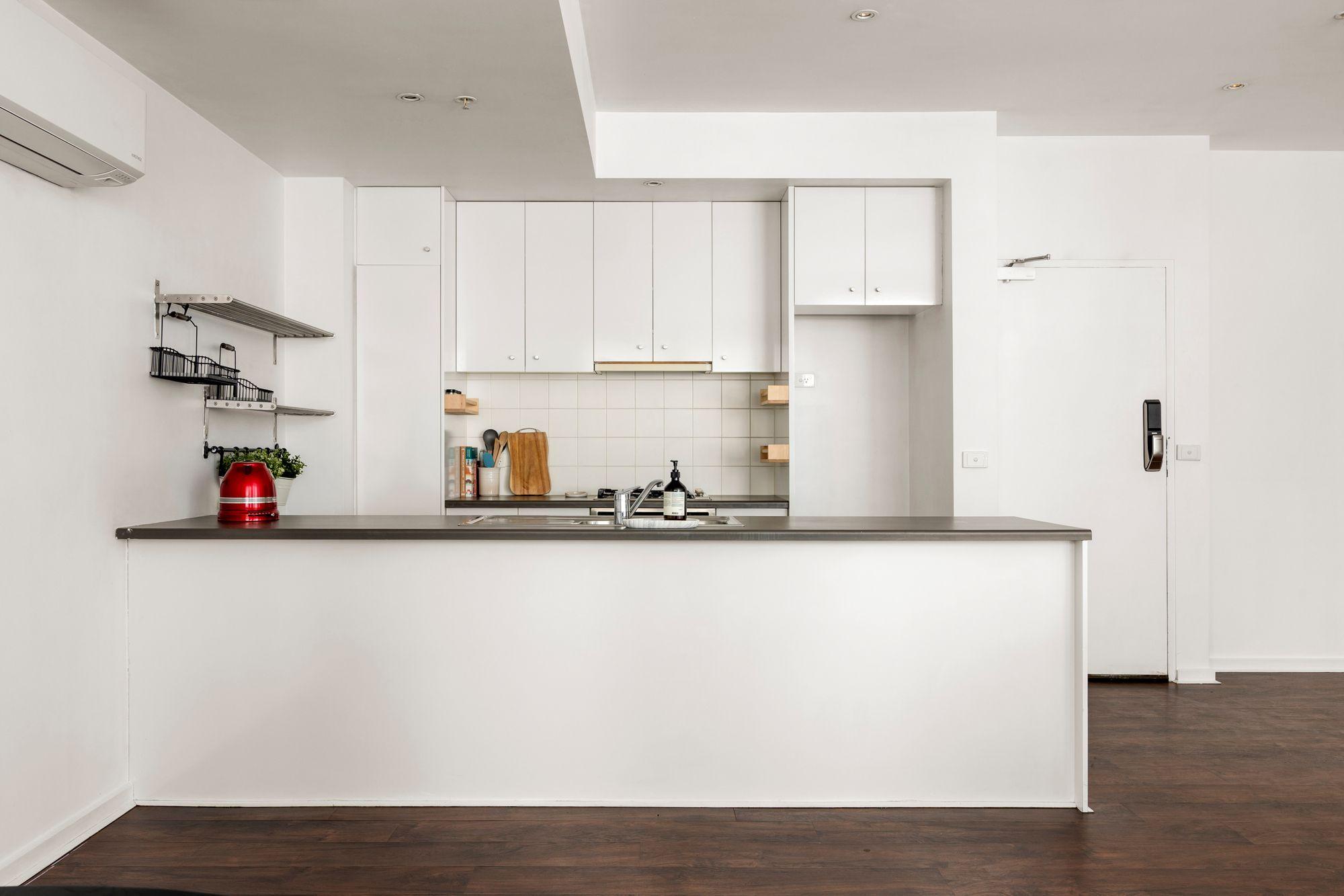 Apartment for Sale: Melbourne, VIC 3000, VIC, 3000