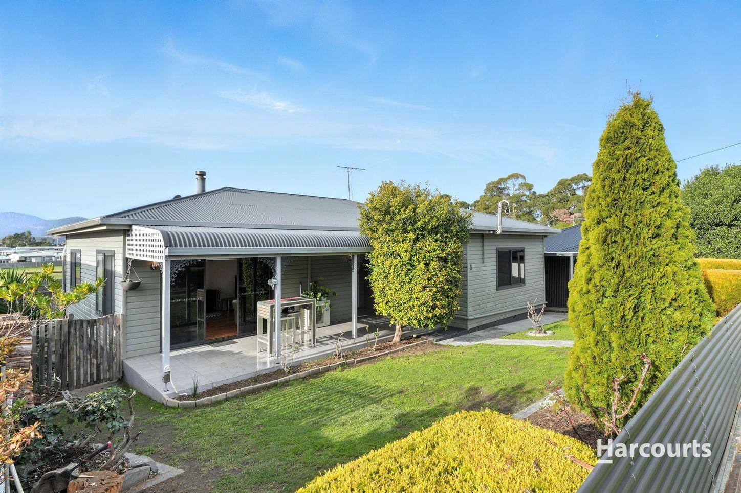 Prop-GPT: House: TAS Claremont, TAS 7011 Tasmania 7011