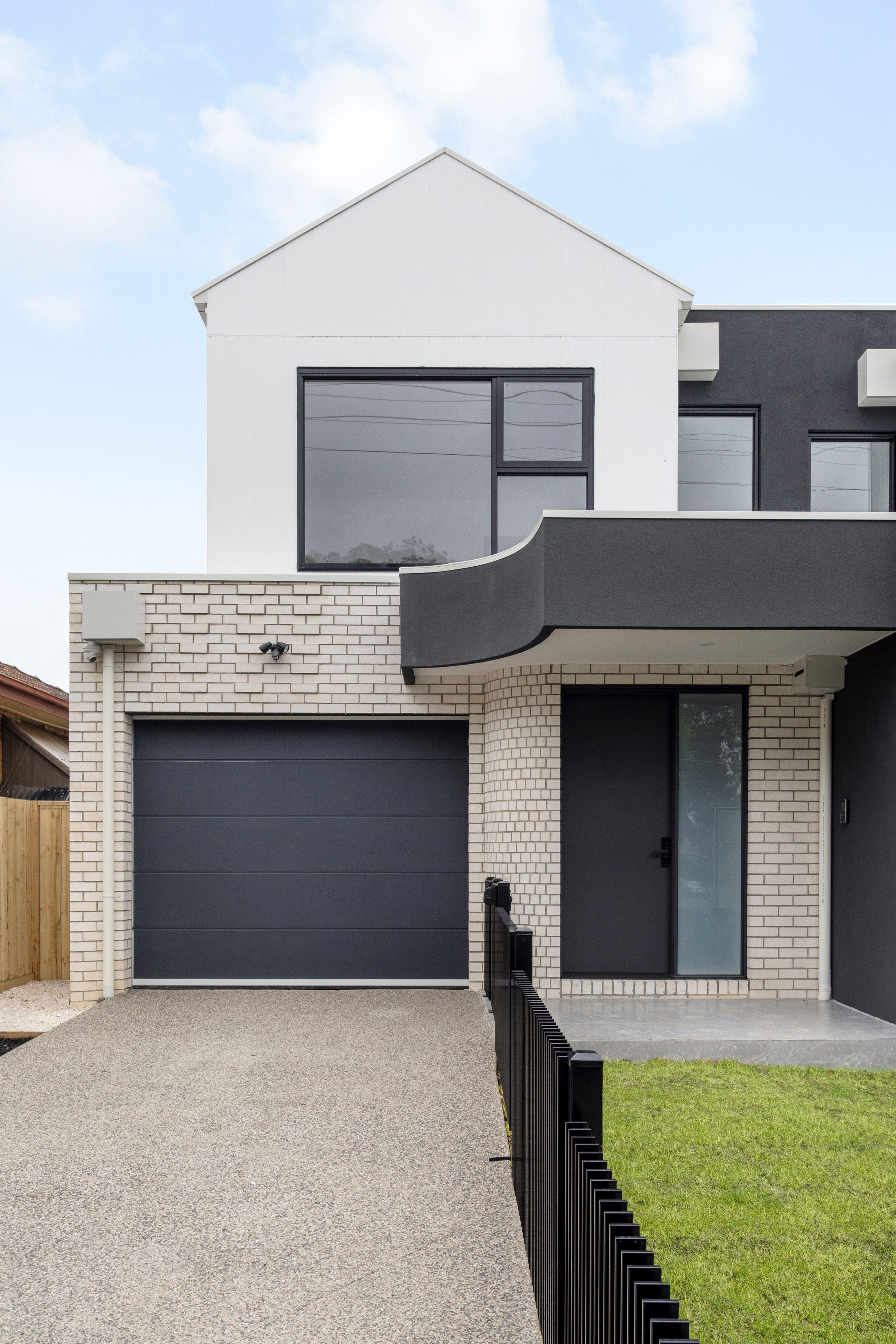 Prop-GPT: Townhouse: VIC Reservoir, VIC 3073 Home For Sale