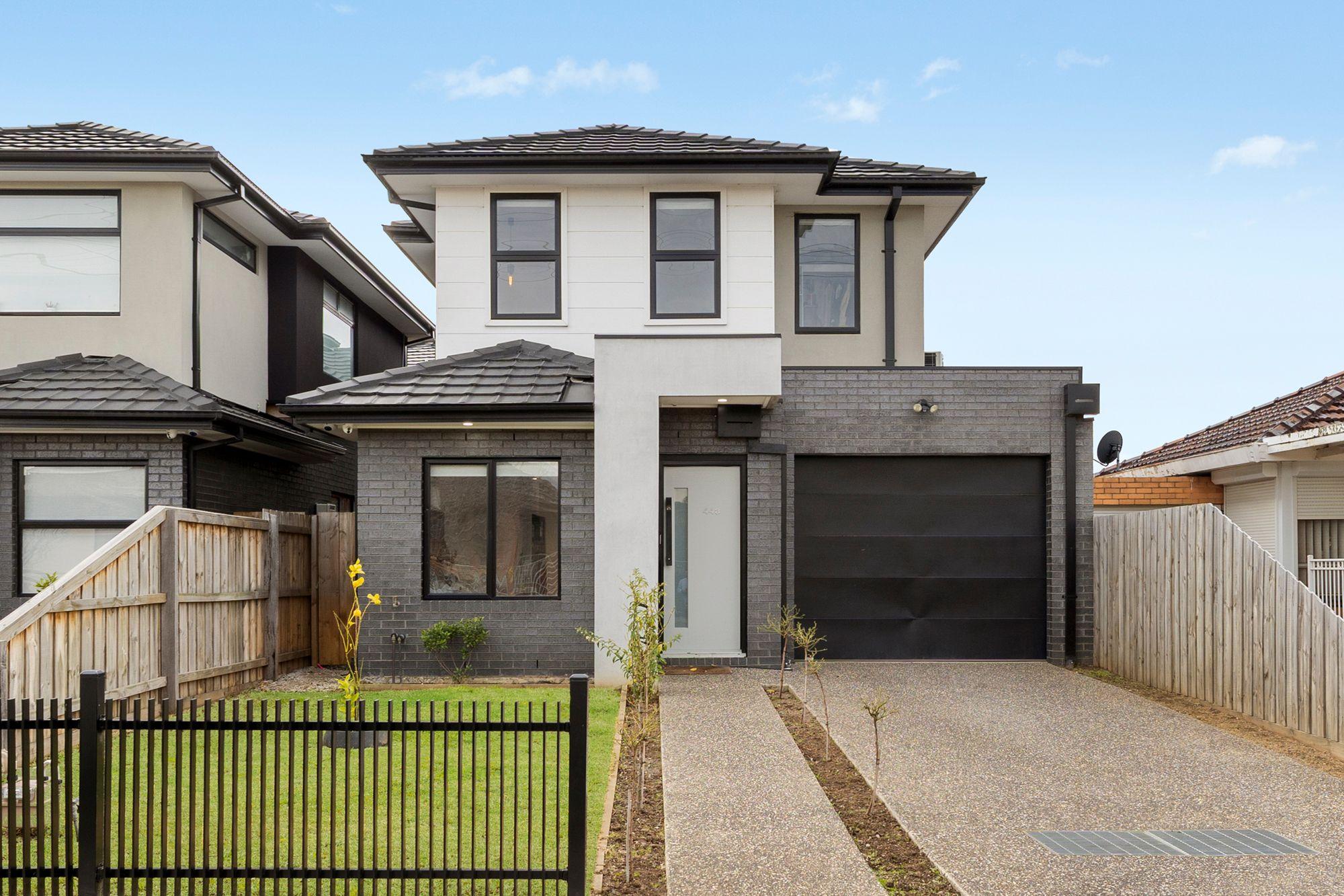 Prop-GPT: Townhouse: VIC Lalor, VIC 3075 Home For Sale