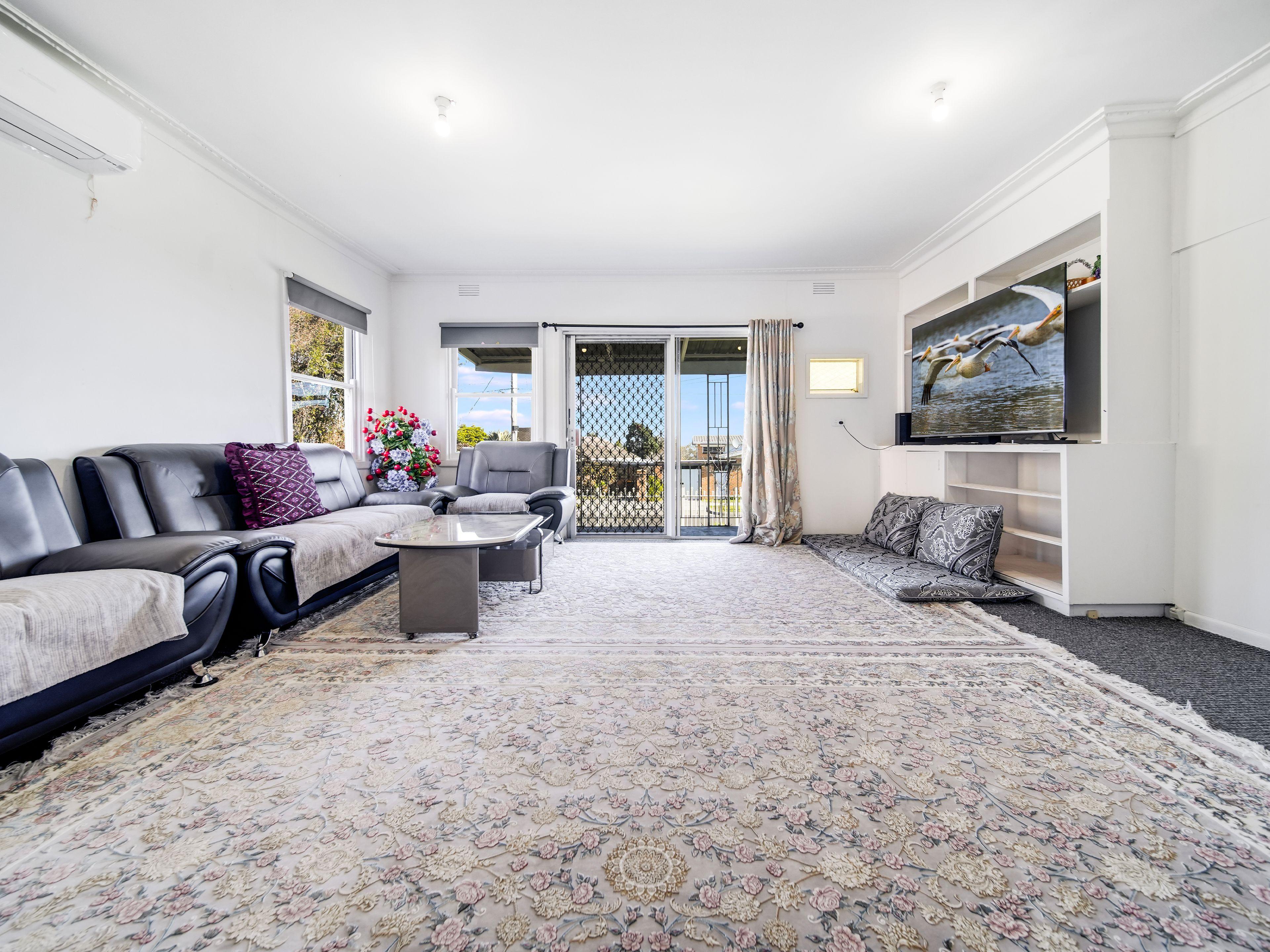 Prop-GPT: House: VIC Noble Park, VIC 3174 Home For Sale