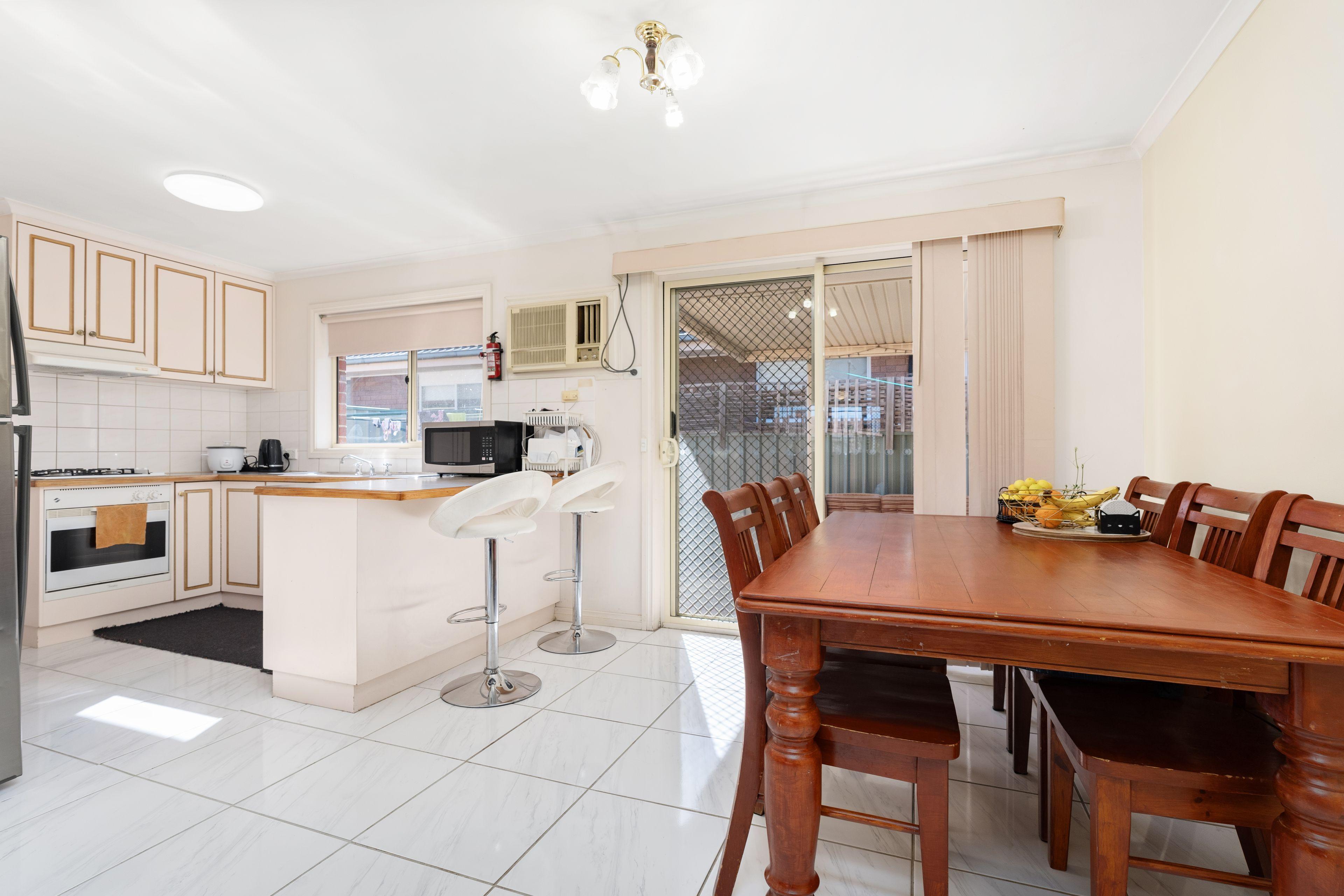 House for Sale: Lavington, NSW 2641, NSW, 2641