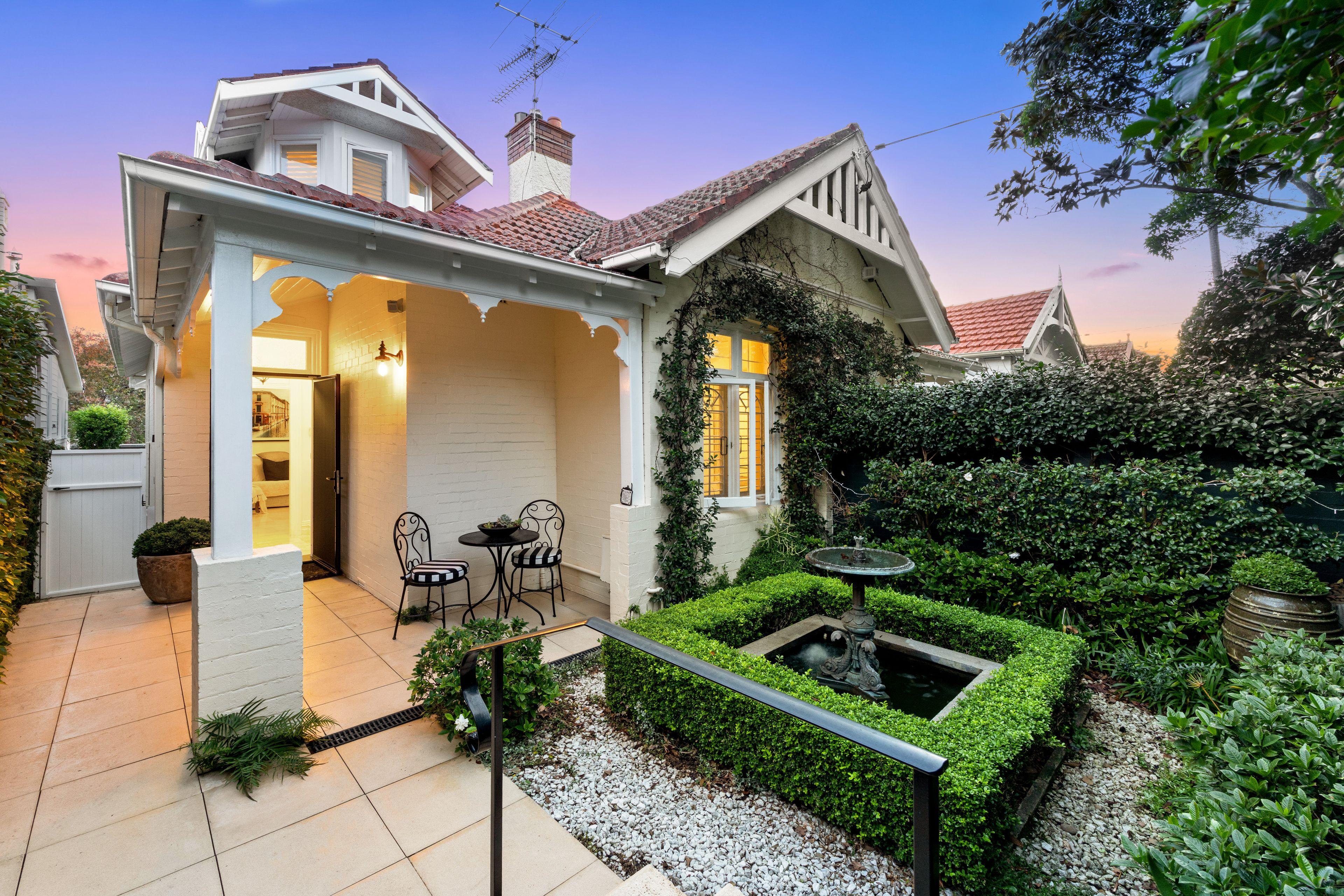 Prop-GPT: House: NSW Mosman, NSW 2088 Home For Sale