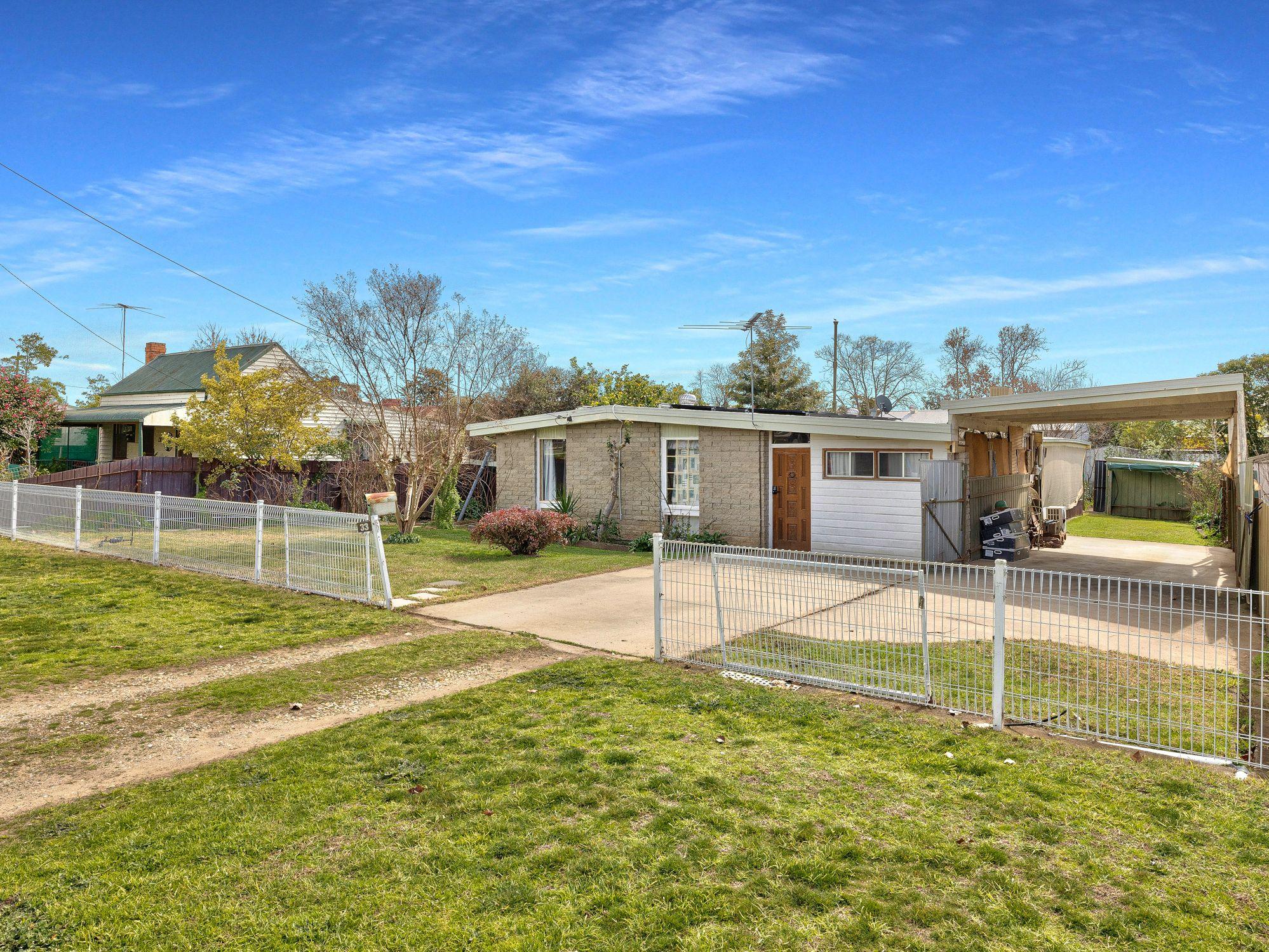 Prop-GPT: House: NSW Corowa, NSW 2646 Home For Sale
