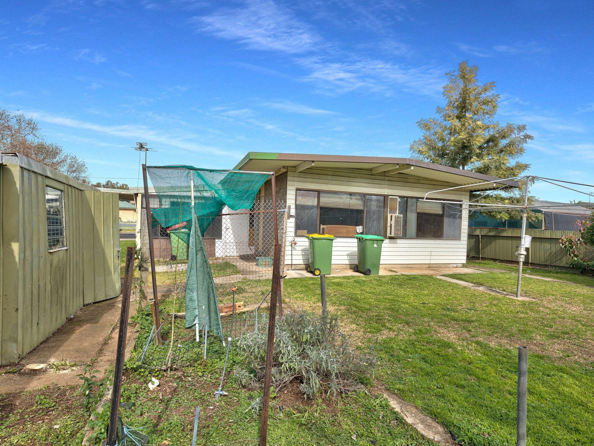 House for Sale: Corowa, NSW 2646, NSW, 2646